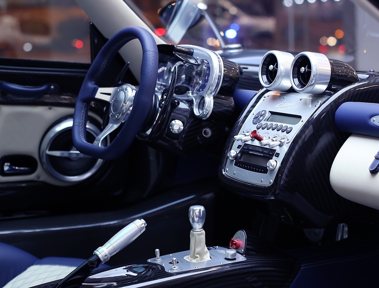 Pagani Zonda Tricolore for sale (4)