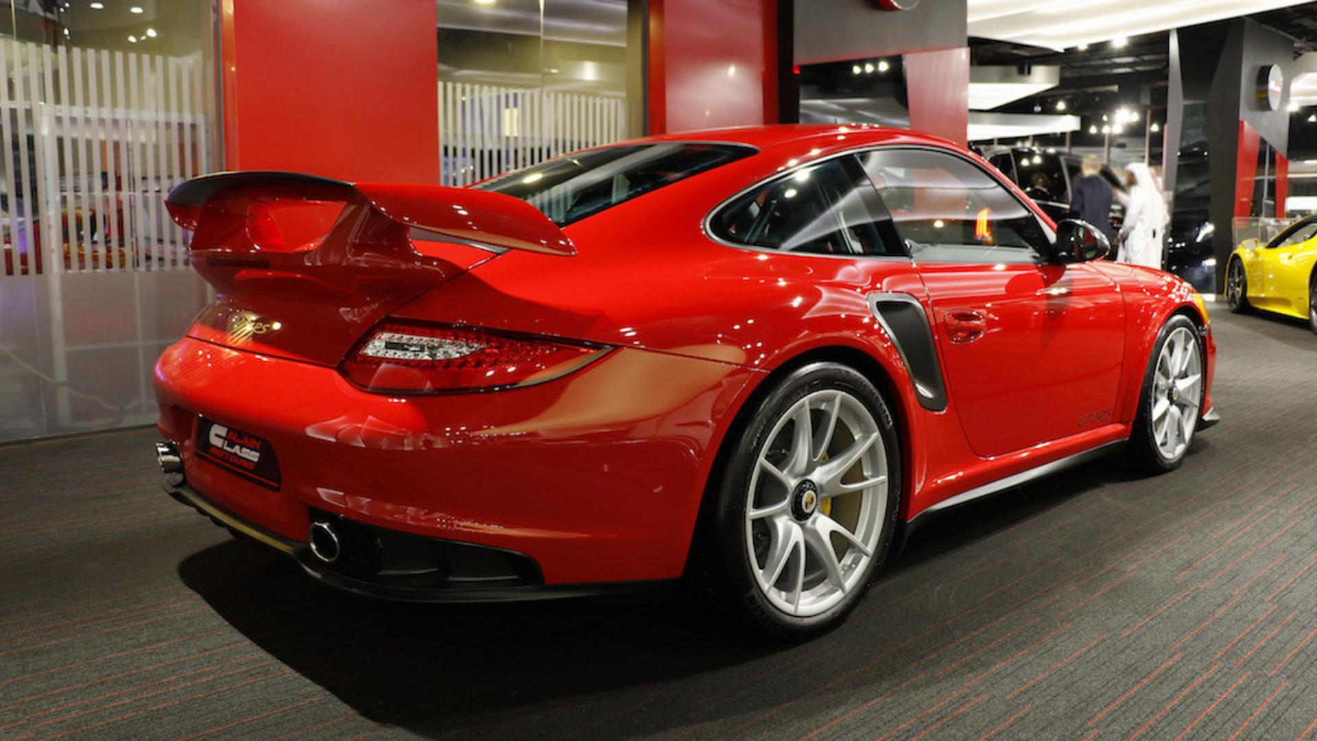 2011_Porsche_911_GT2_RS_for_sale_09
