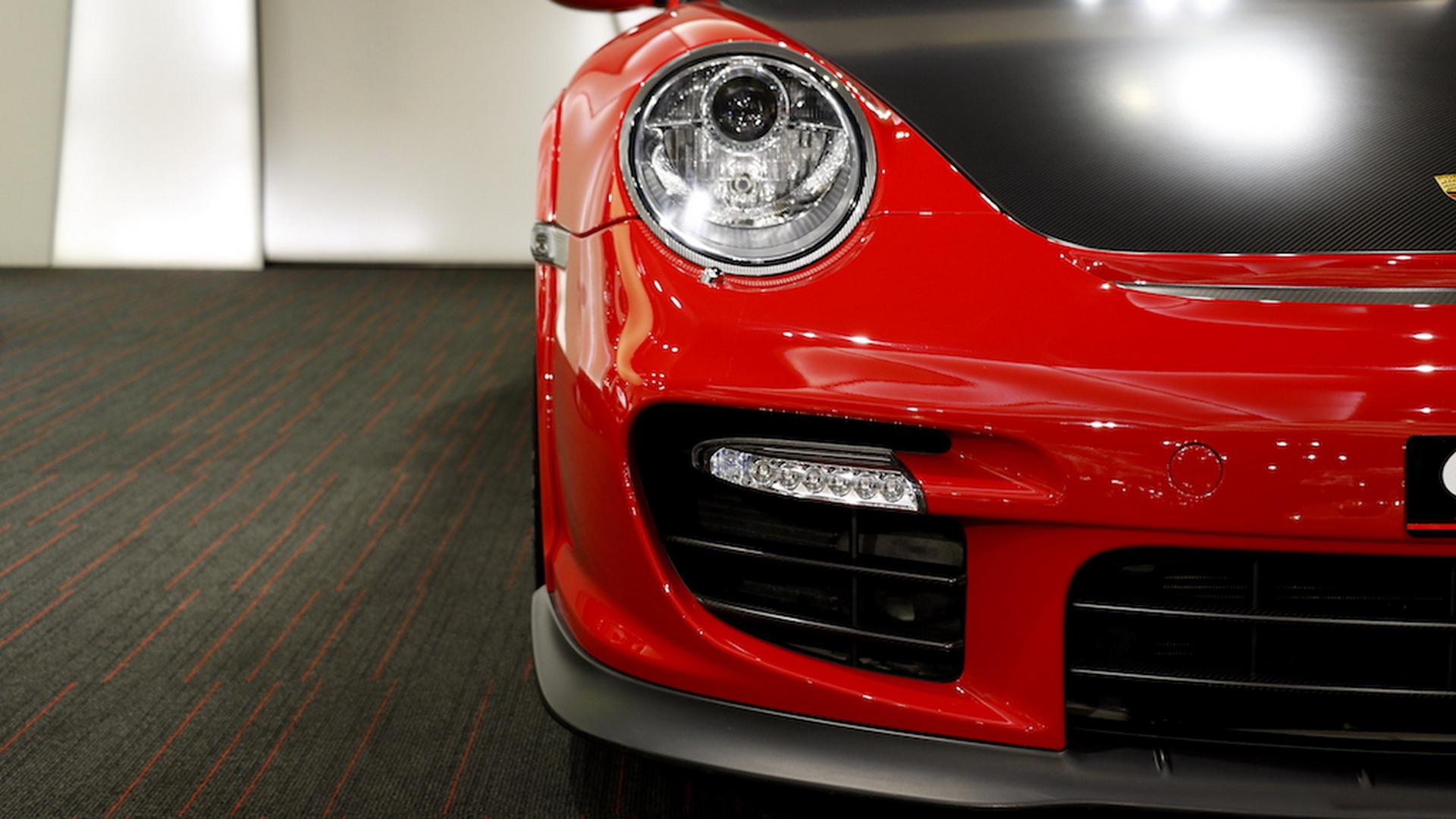 2011_Porsche_911_GT2_RS_for_sale_12
