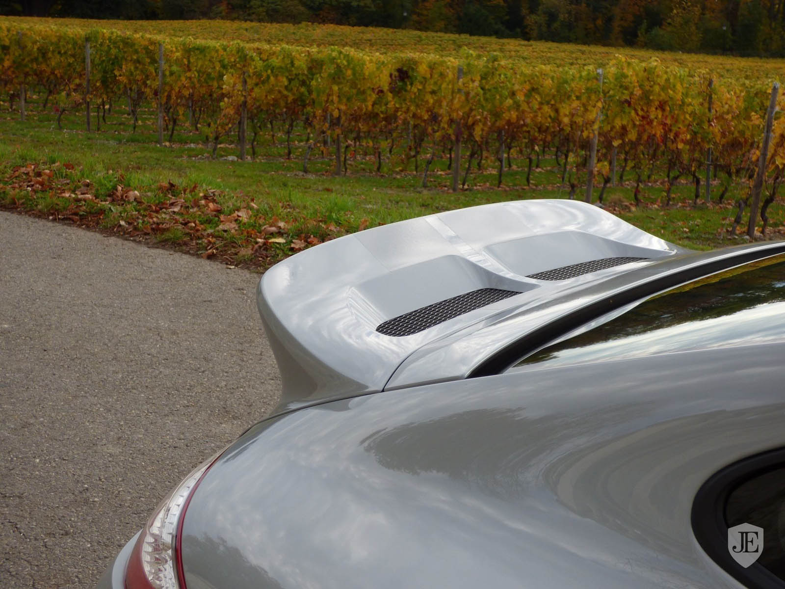Porsche_911_Sport_Classic_08