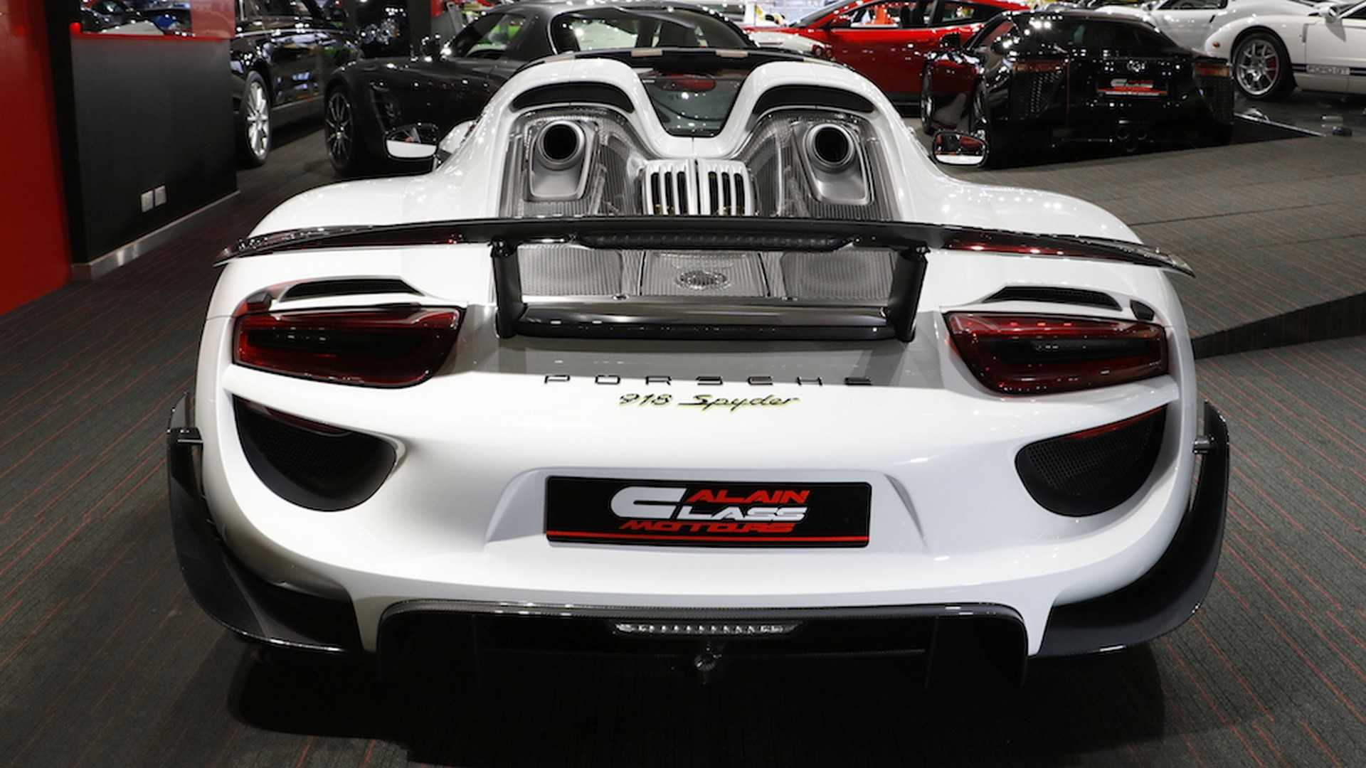 Porsche_918_Spyder_with_Weissach_Package_09