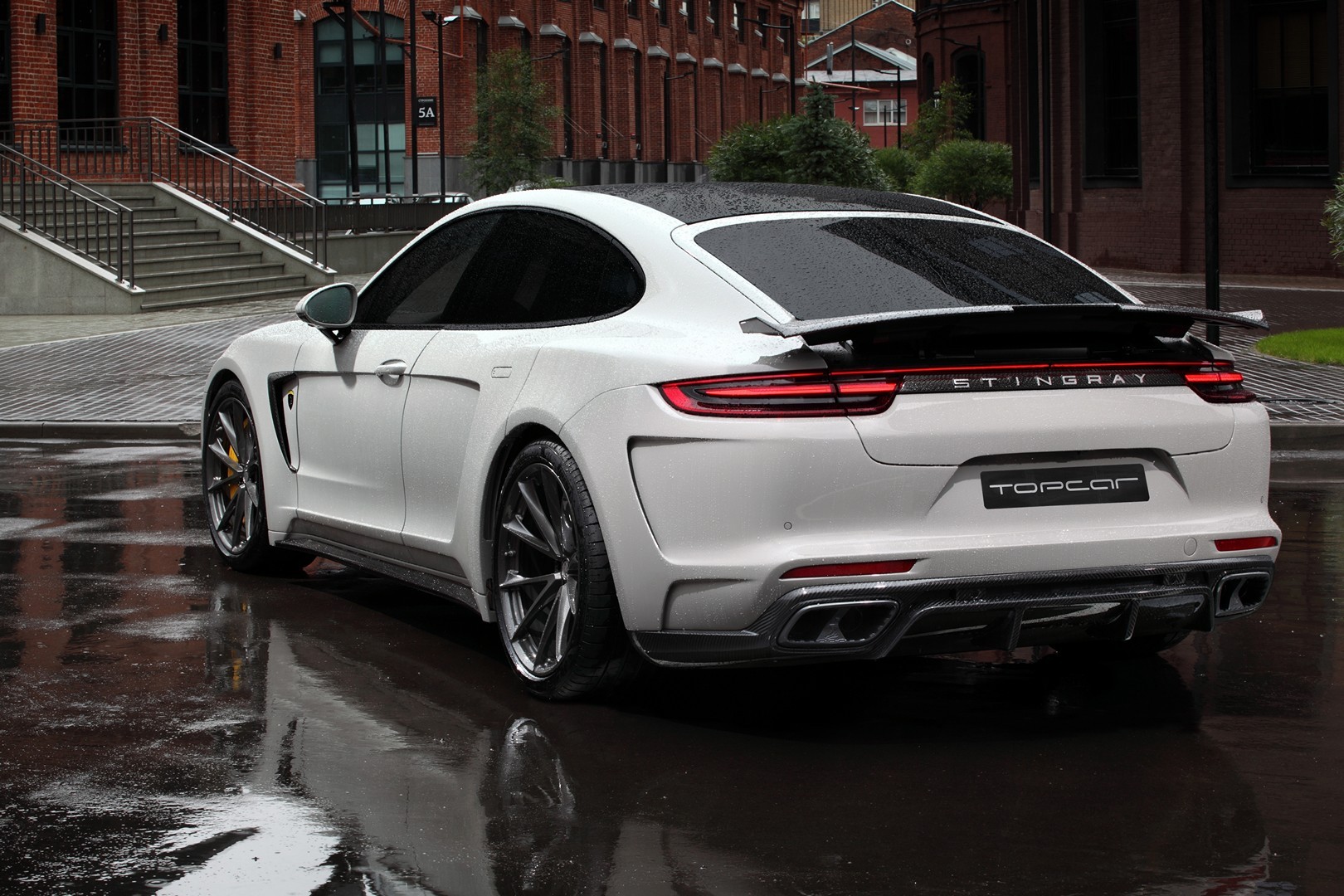 Porsche_Panamera_Stingray_GTR_by_Topcar_12