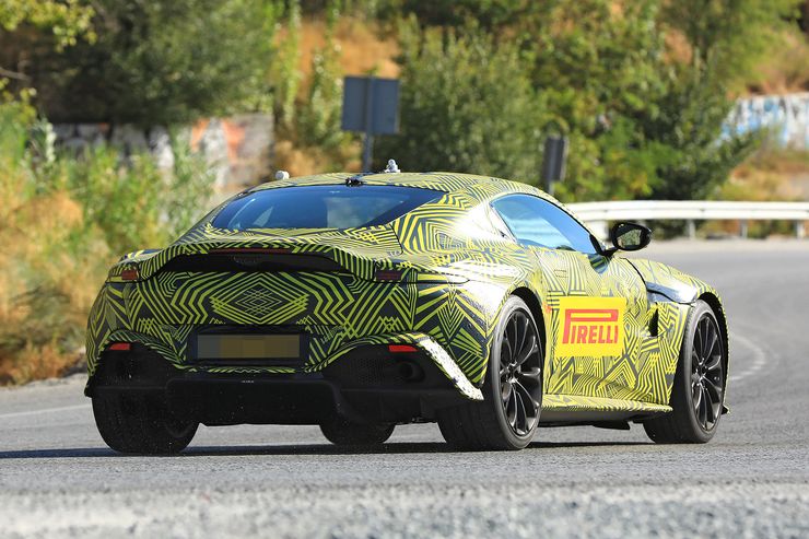 Spy_Photos_Aston_Martin_Vantage_V8_03