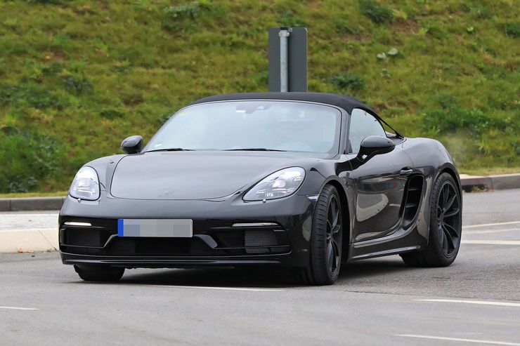Spy_Photos_Porsche_718_Boxster_Spyder_0008