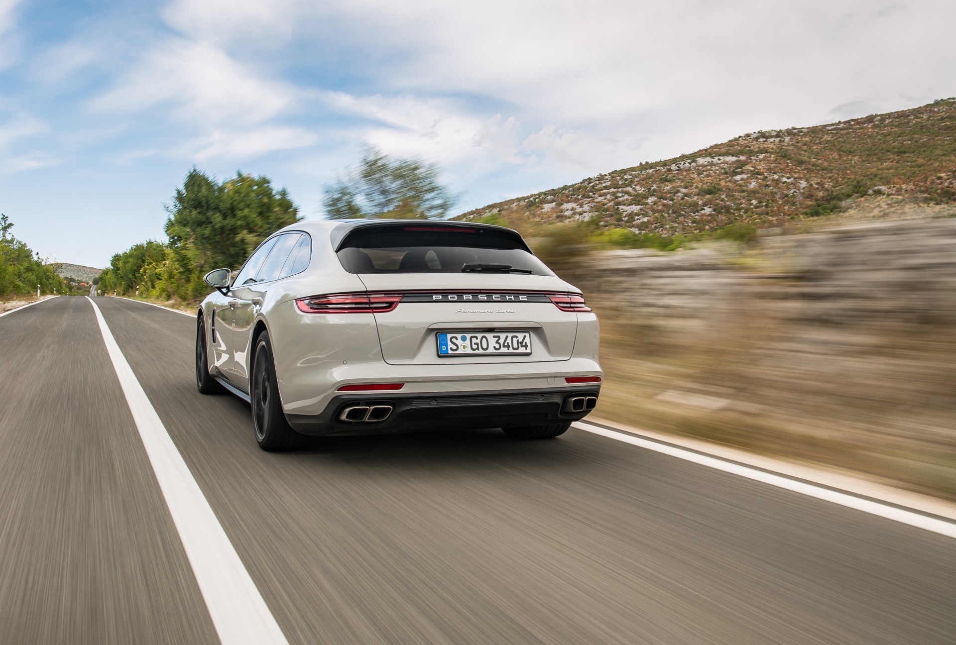 Test_Drive_Porsche_Panamera_Turbo_Sport_Turismo_21