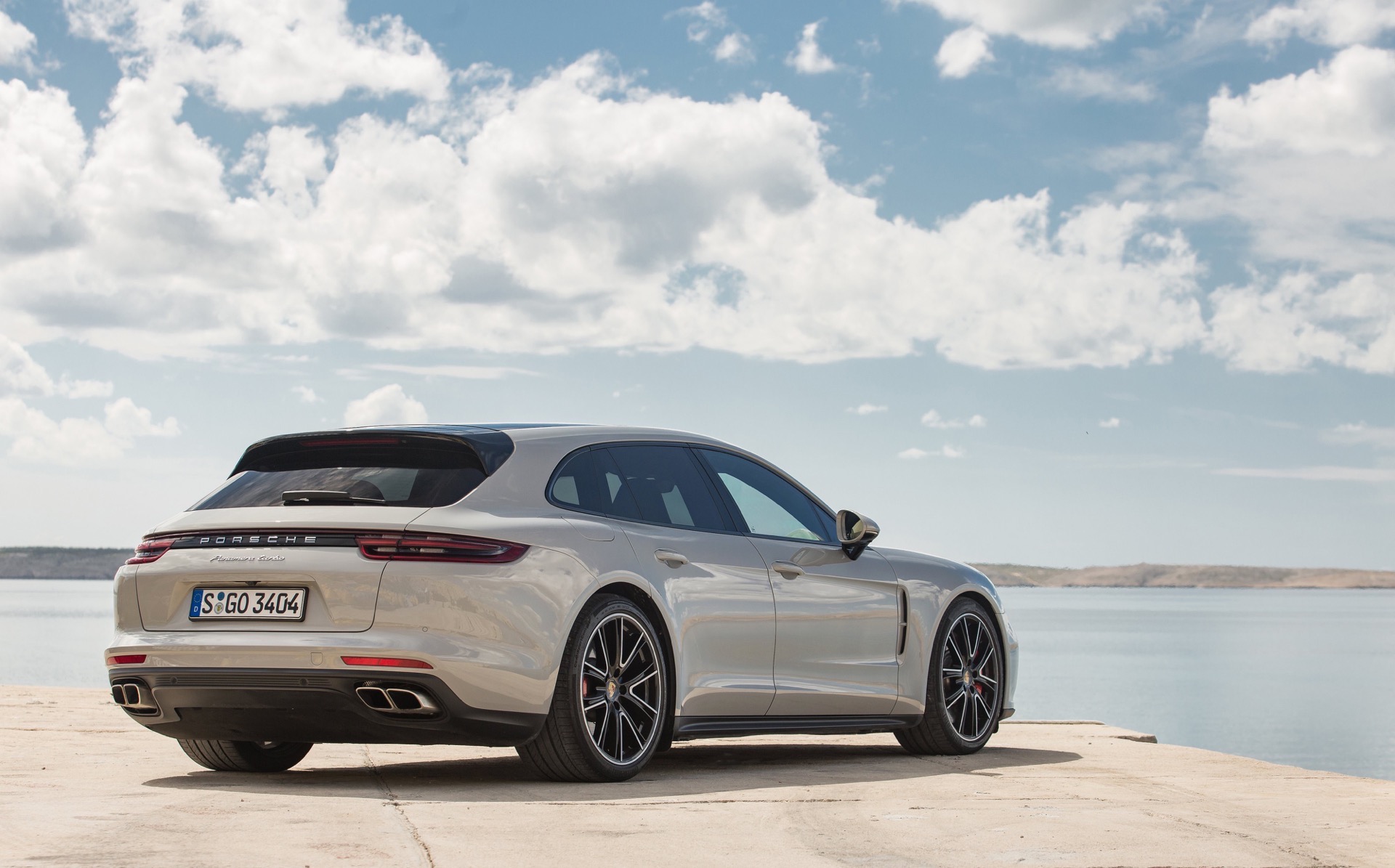 Test_Drive_Porsche_Panamera_Turbo_Sport_Turismo_52