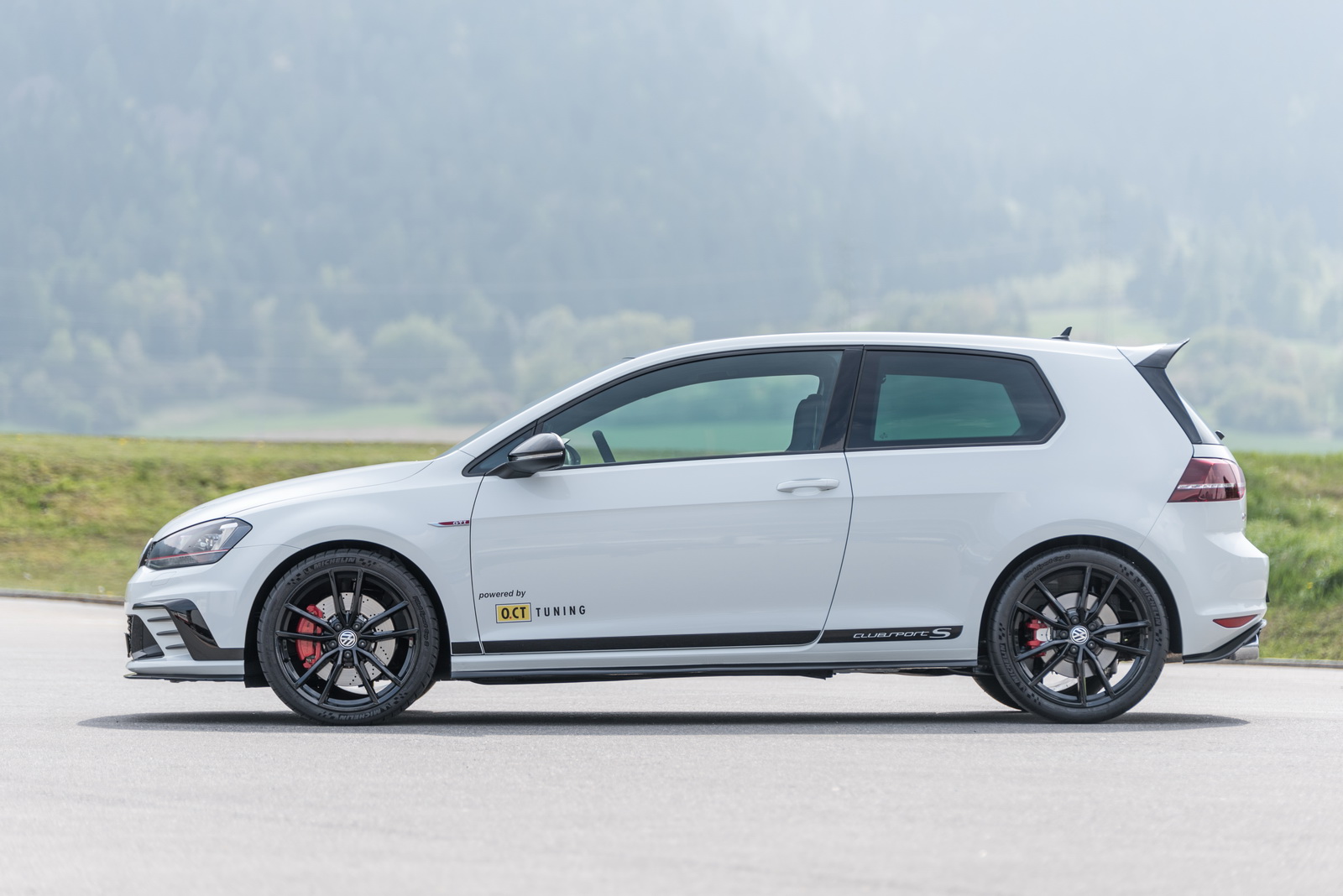 VW_Golf_GTI_Clubsport_S_by)O.CT_Tuning_02