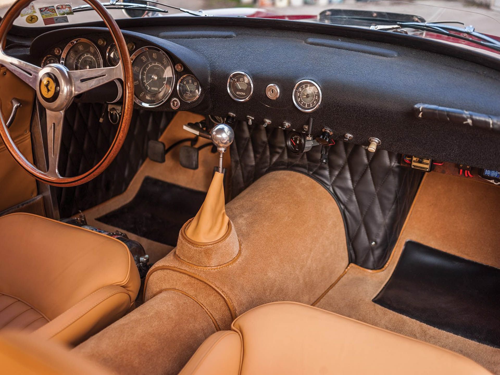 1957_Ferrari_250_GT_Berlinetta_Competizione_Tour_de_France_by_Scaglietti_0021