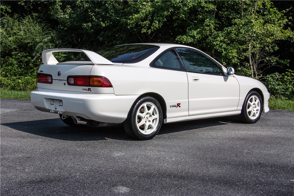 1997_Acura_Integra_R_Auction_02