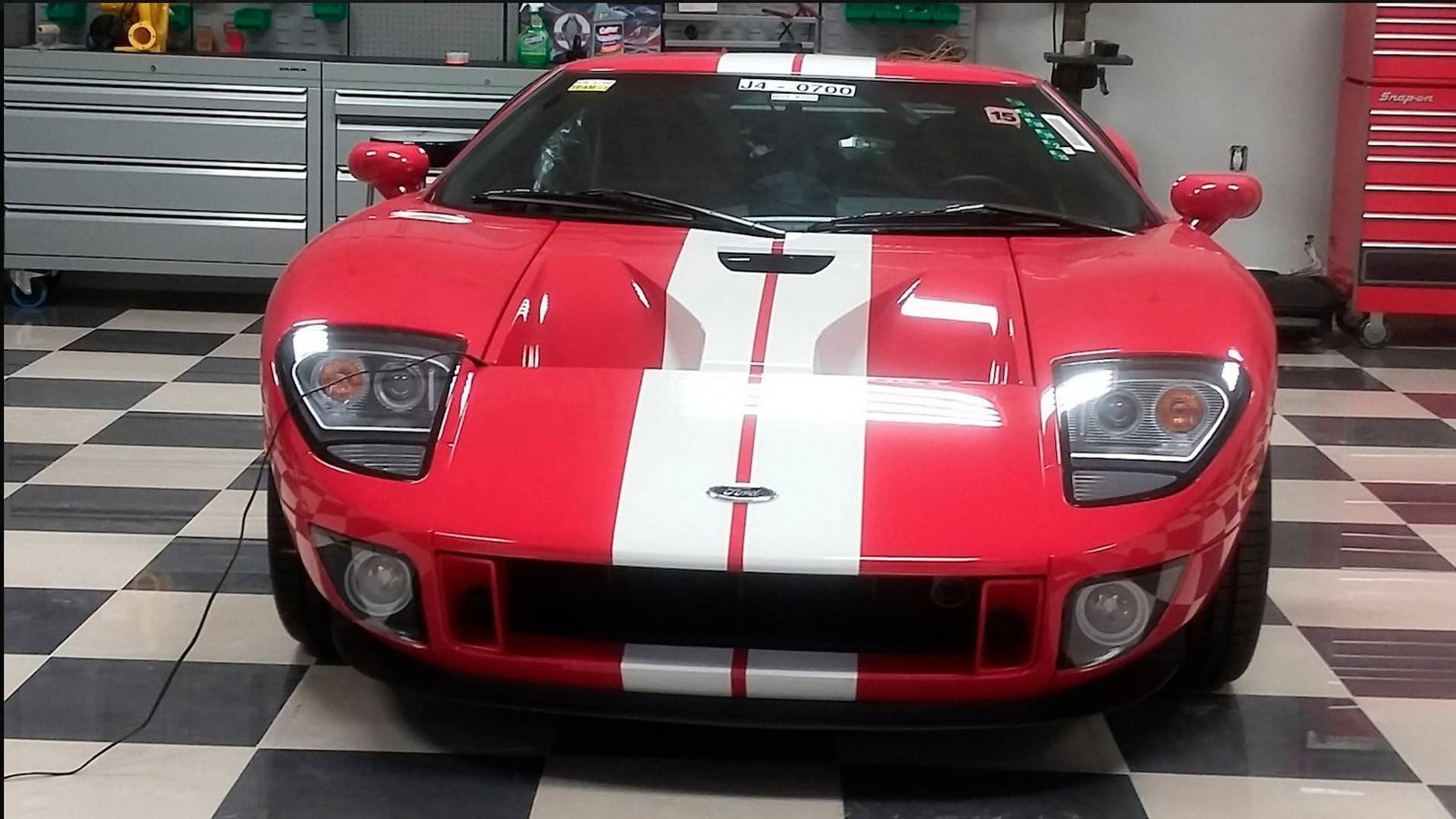2006_Ford_GT_for_sale_0002