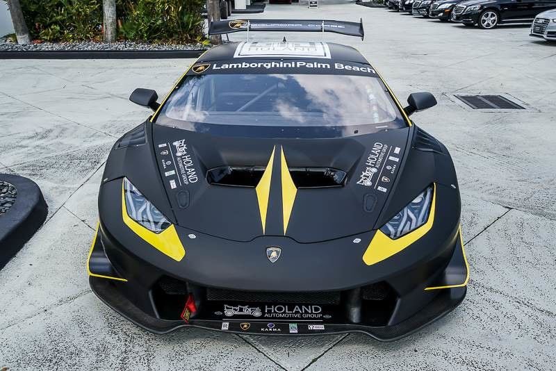 2016_Lamborghini_Huracan_Super_Trofeo_sale_08