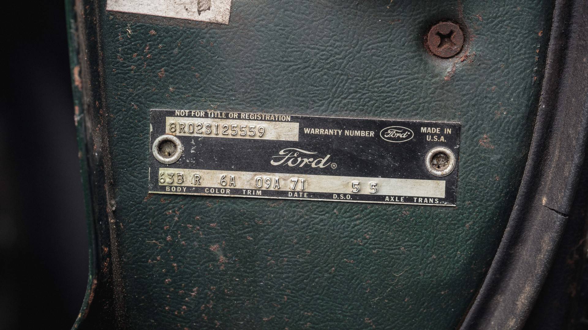 1968_Ford_Mustang_Bullit_original_movie_car_0014