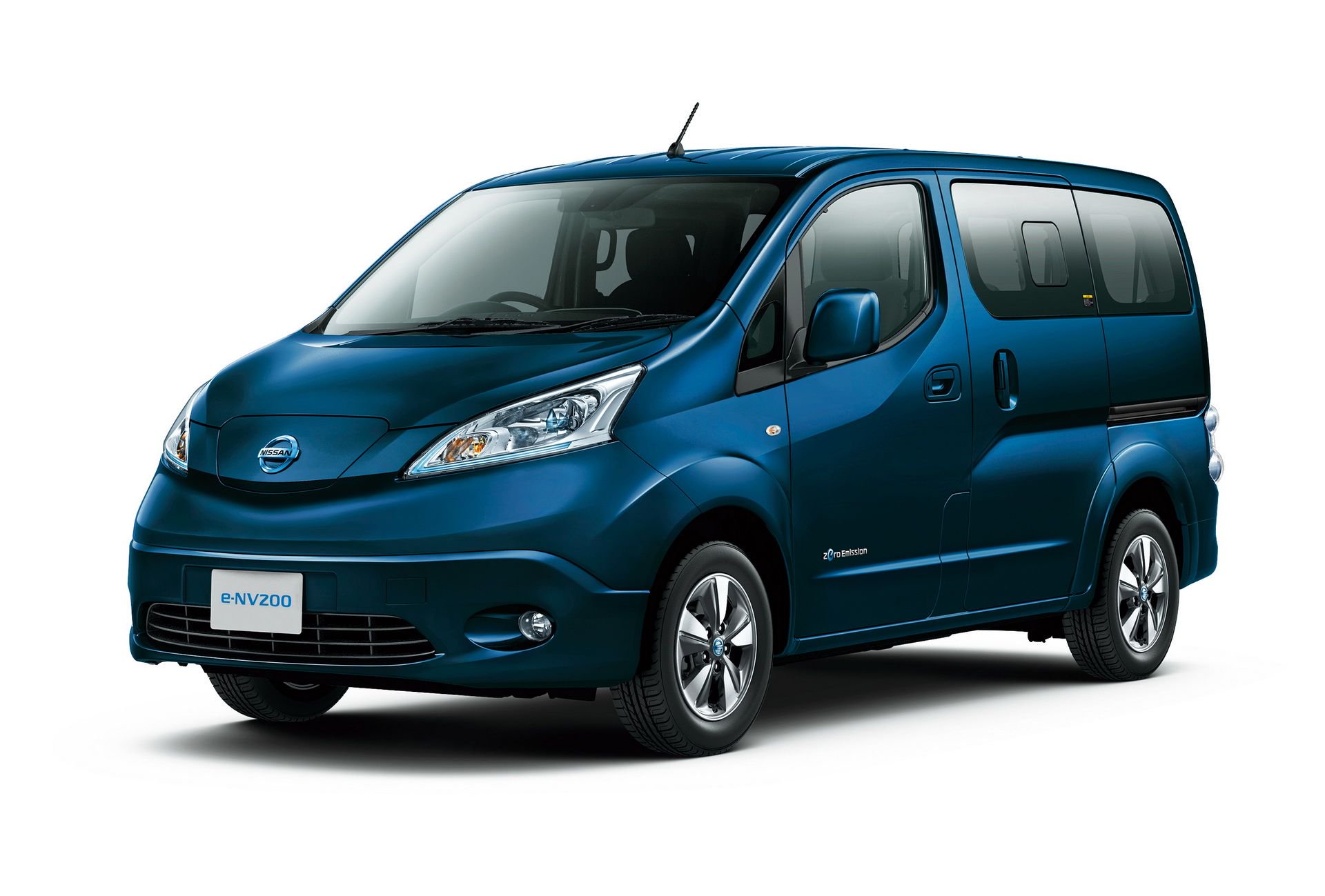 Διαθέσιμο το ανανεωμένο Nissan e-NV200 στην Ιαπωνία ...