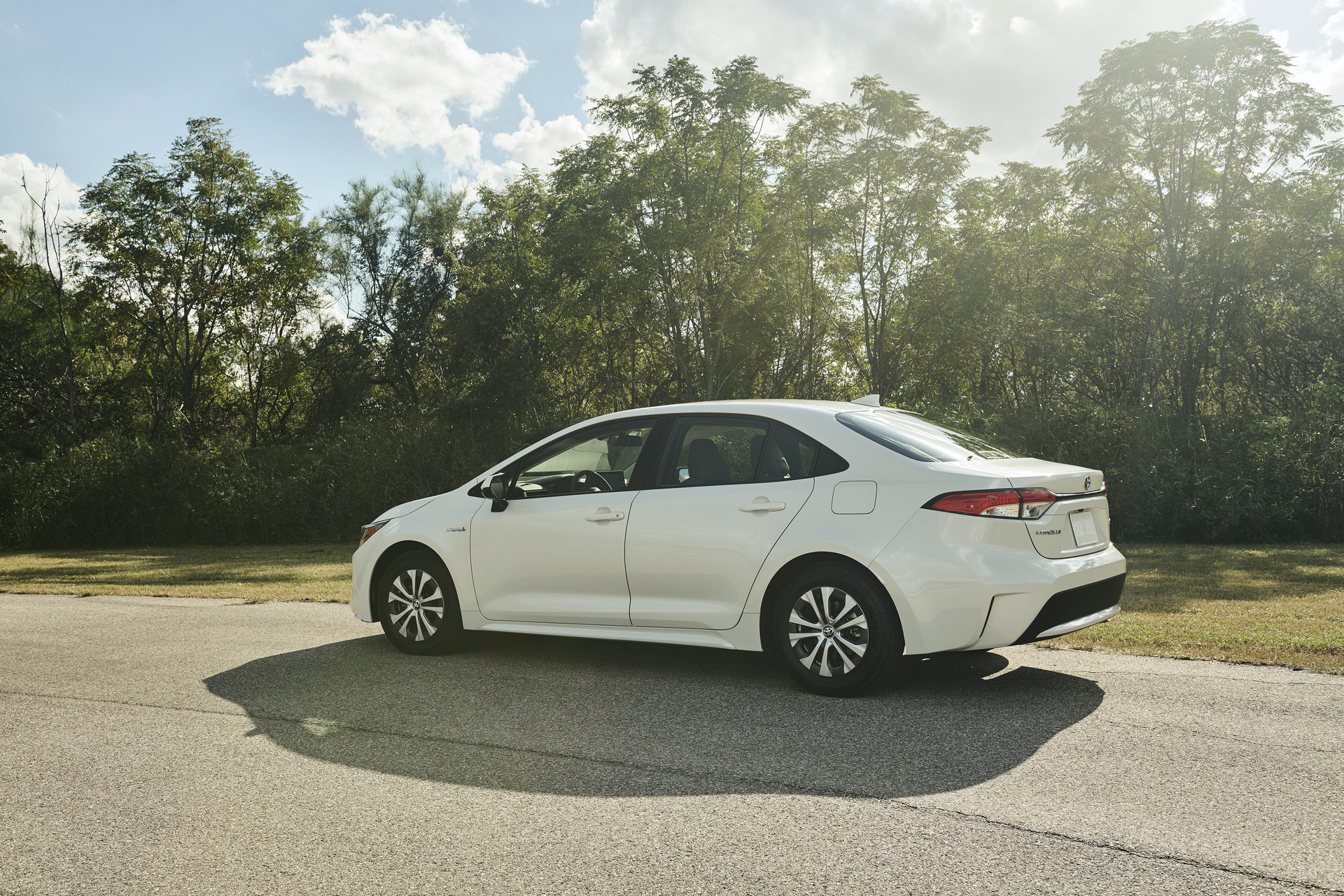 Επίσημο: Η Toyota παρουσιάζει την πρώτη υβριδική Corolla ... Επίσημο: Η Toyota παρουσιάζει την πρώτη υβριδική Corolla ...