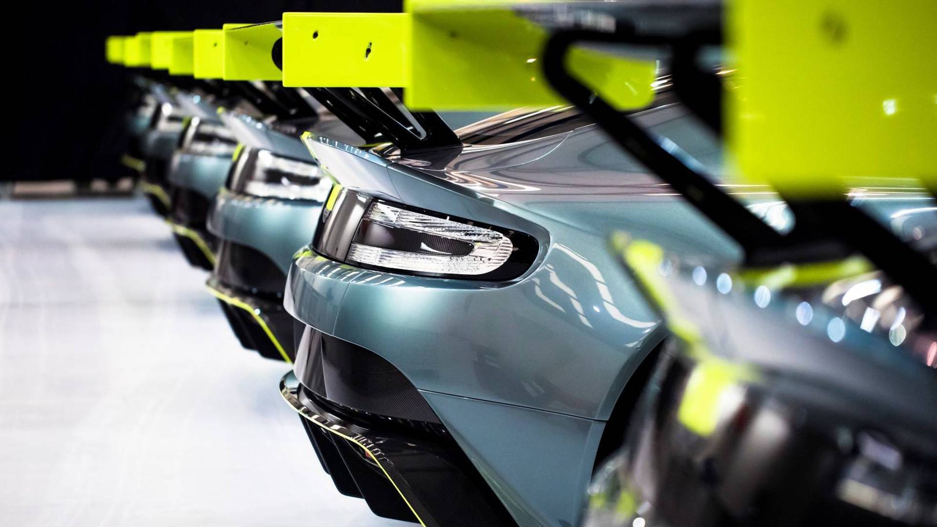 Aston_Martin_Vantage_AMR_Pro_0004