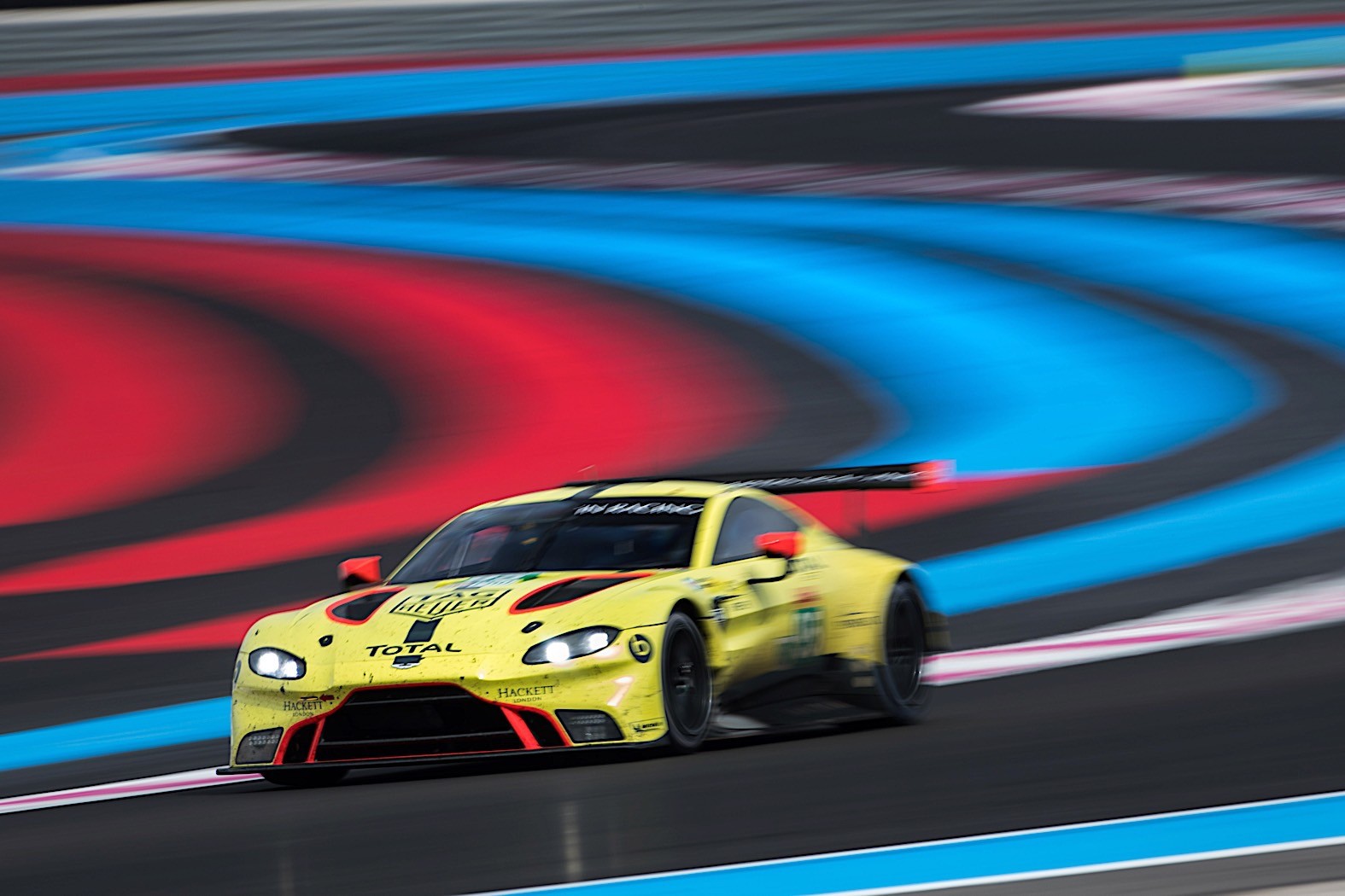 Aston_Martin_Vantage_GTE_0008