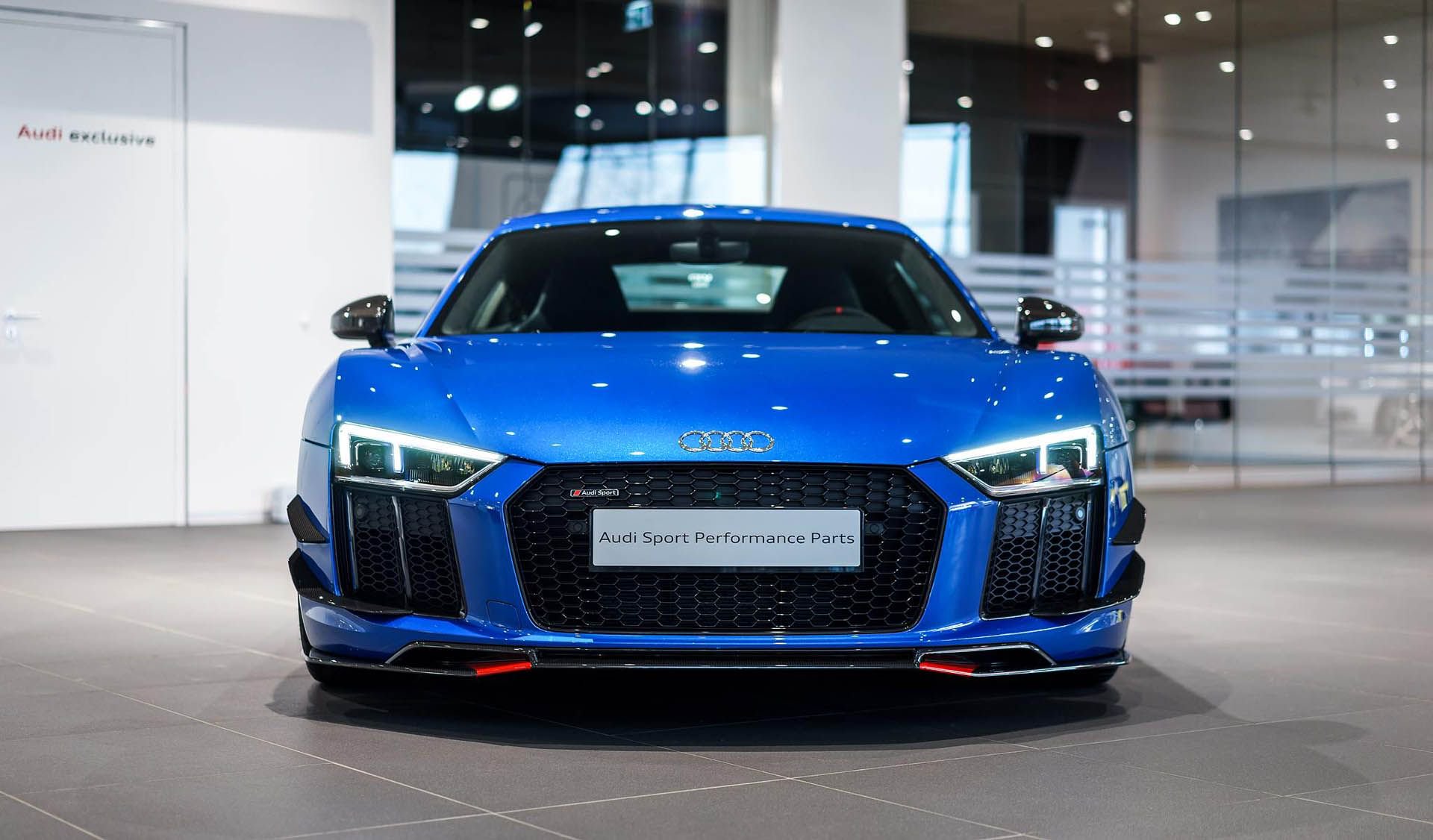 Audi_R8_V10_Plus_Performance_Parts_0004