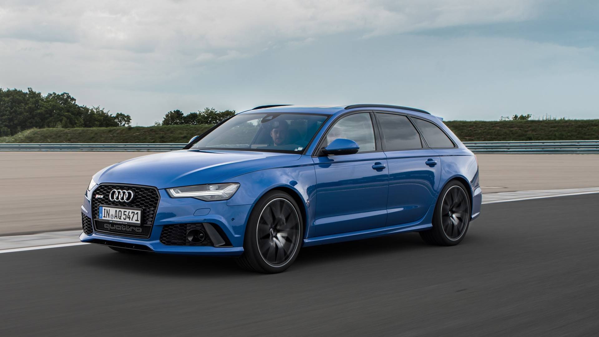 Audi_RS6_Avant_Performance_Nogaro_Edition_0003