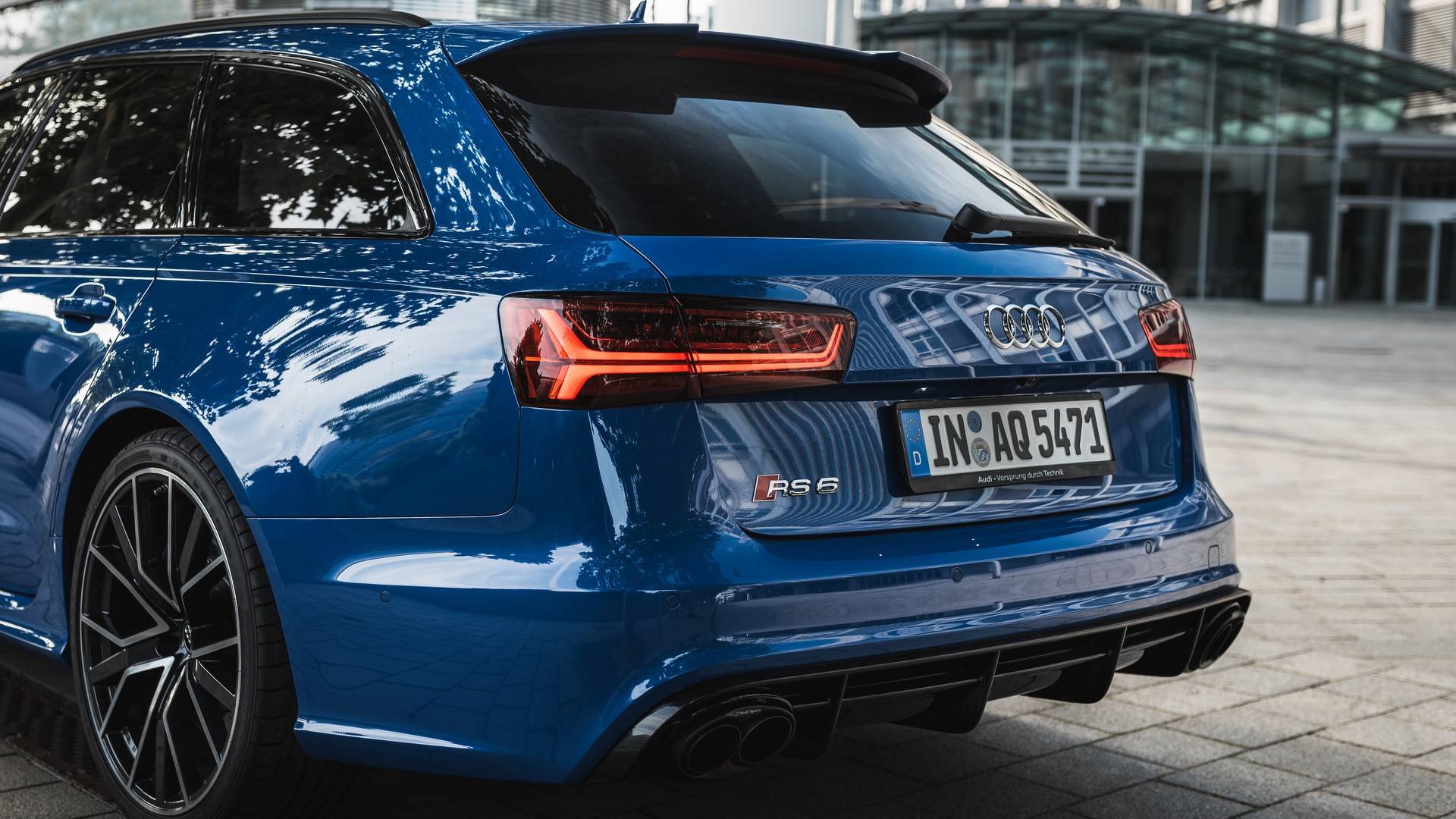 Audi_RS6_Avant_Performance_Nogaro_Edition_0013