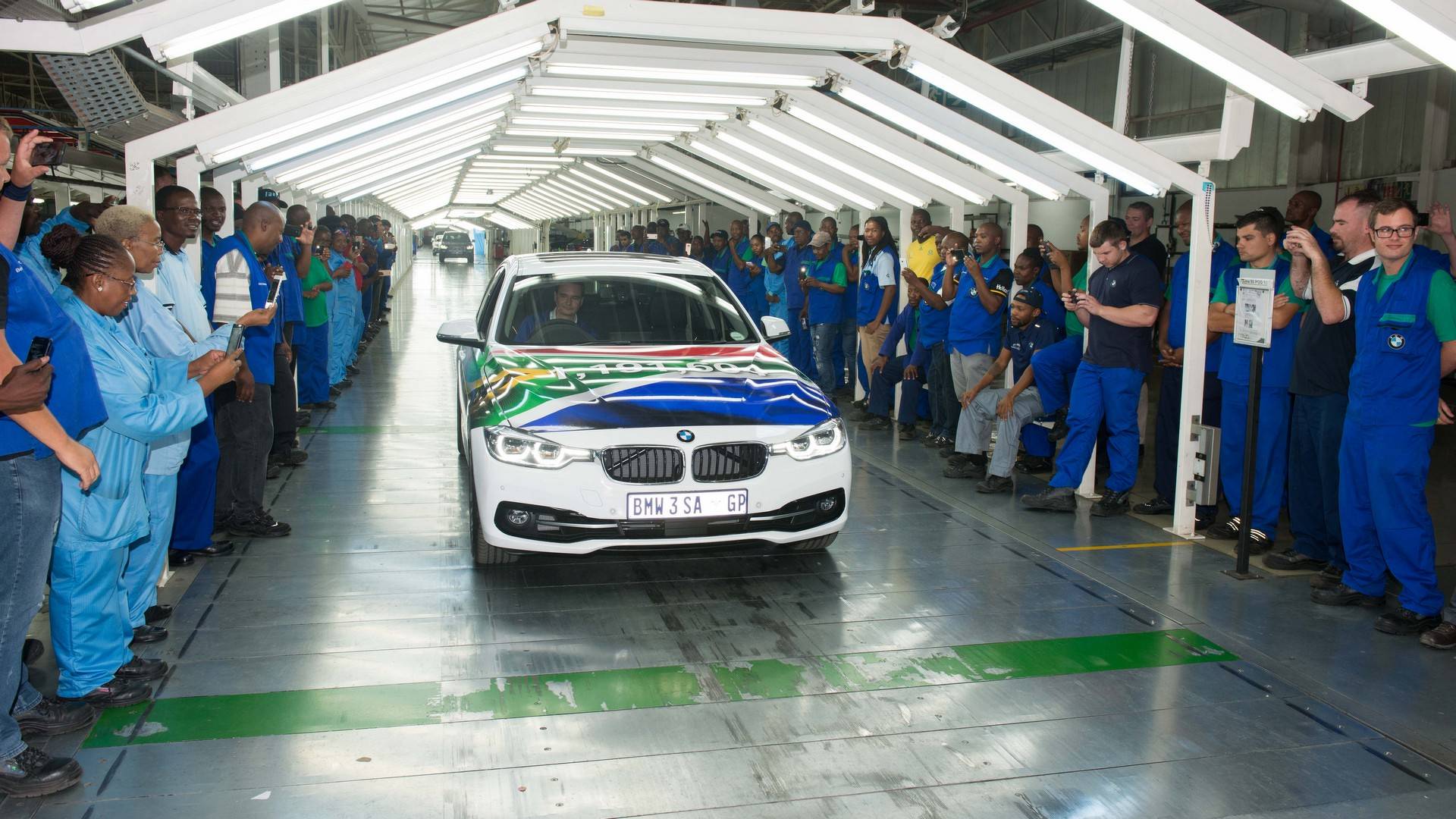 BMW_3_Series_built_Rosslyn_factory_South_Africa_0001