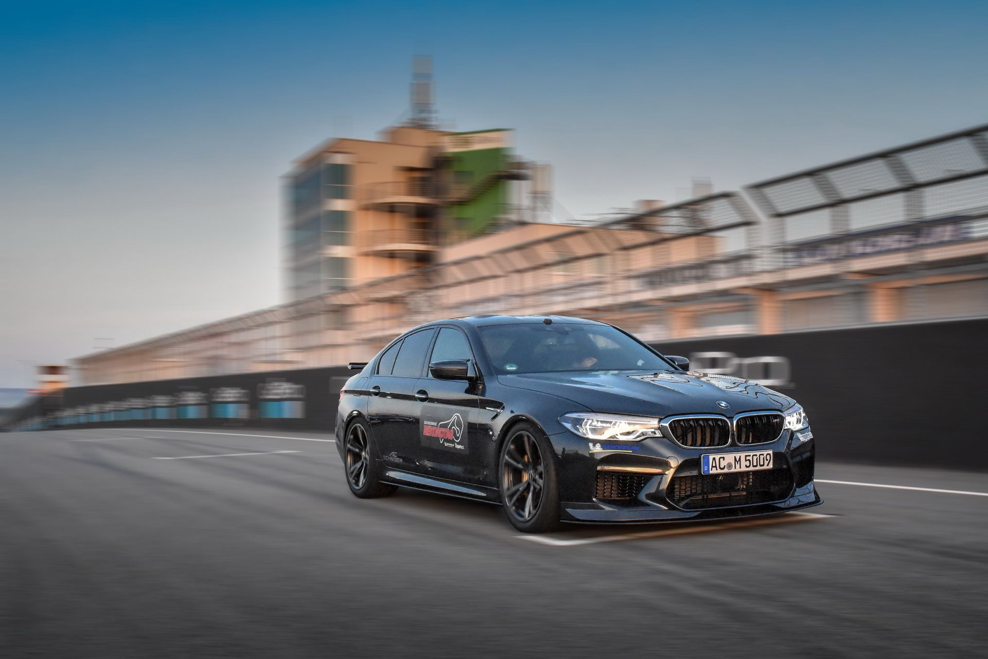 BMW_M5_Prototype_by_AC-Schnitzer_Sachsenring_0003