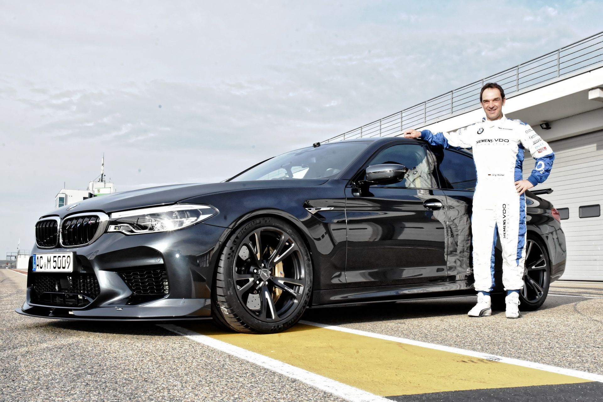 BMW_M5_Prototype_by_AC-Schnitzer_Sachsenring_0009