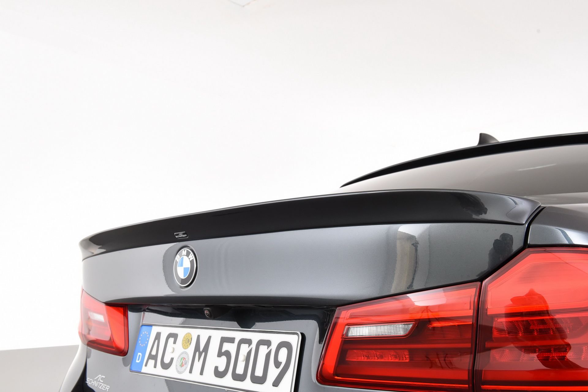 BMW_M5_Prototype_by_AC-Schnitzer_Sachsenring_0011
