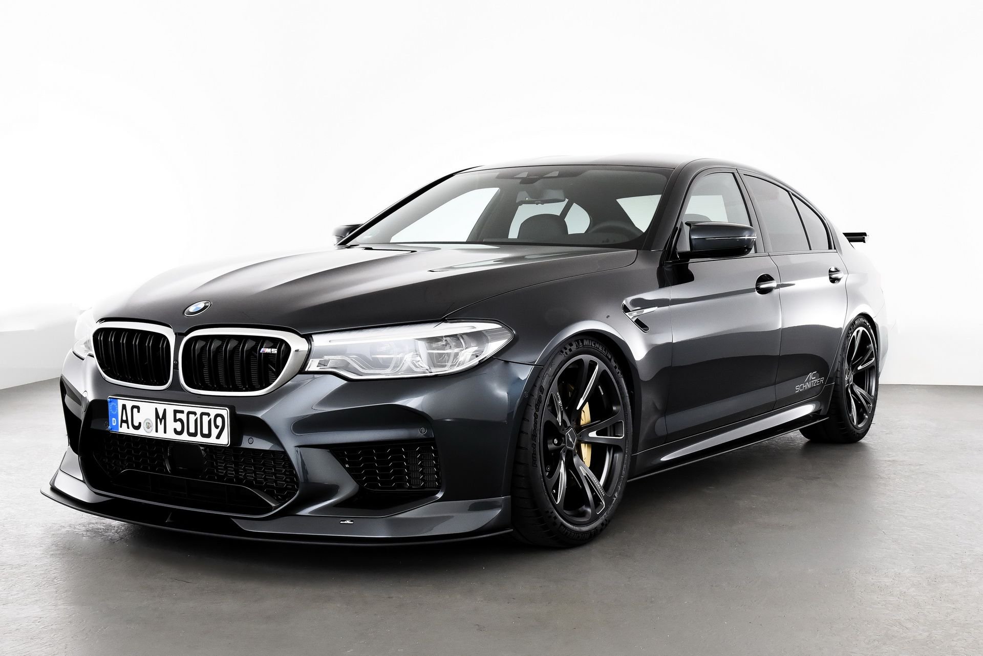 BMW_M5_Prototype_by_AC-Schnitzer_Sachsenring_0015