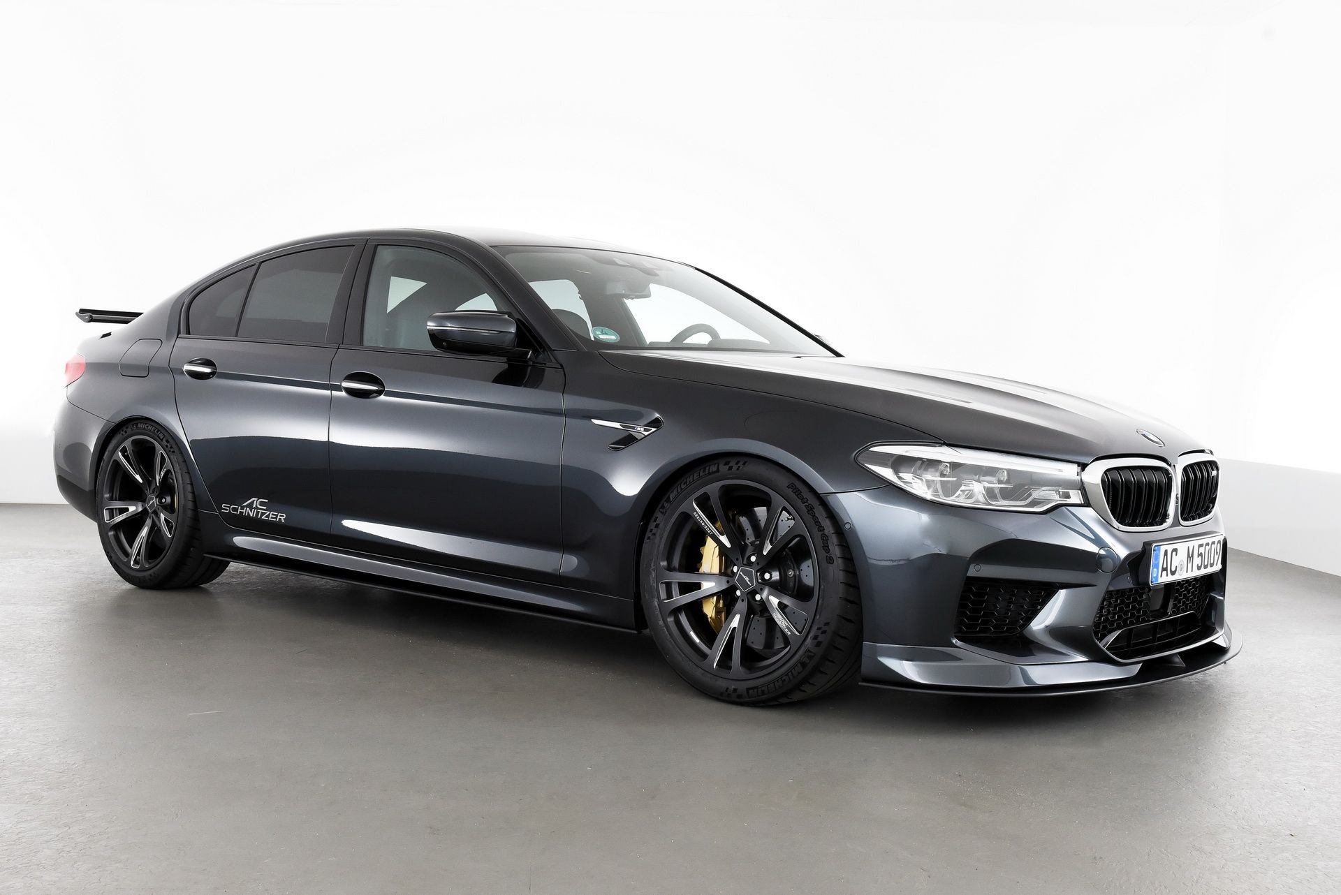 BMW_M5_Prototype_by_AC-Schnitzer_Sachsenring_0016