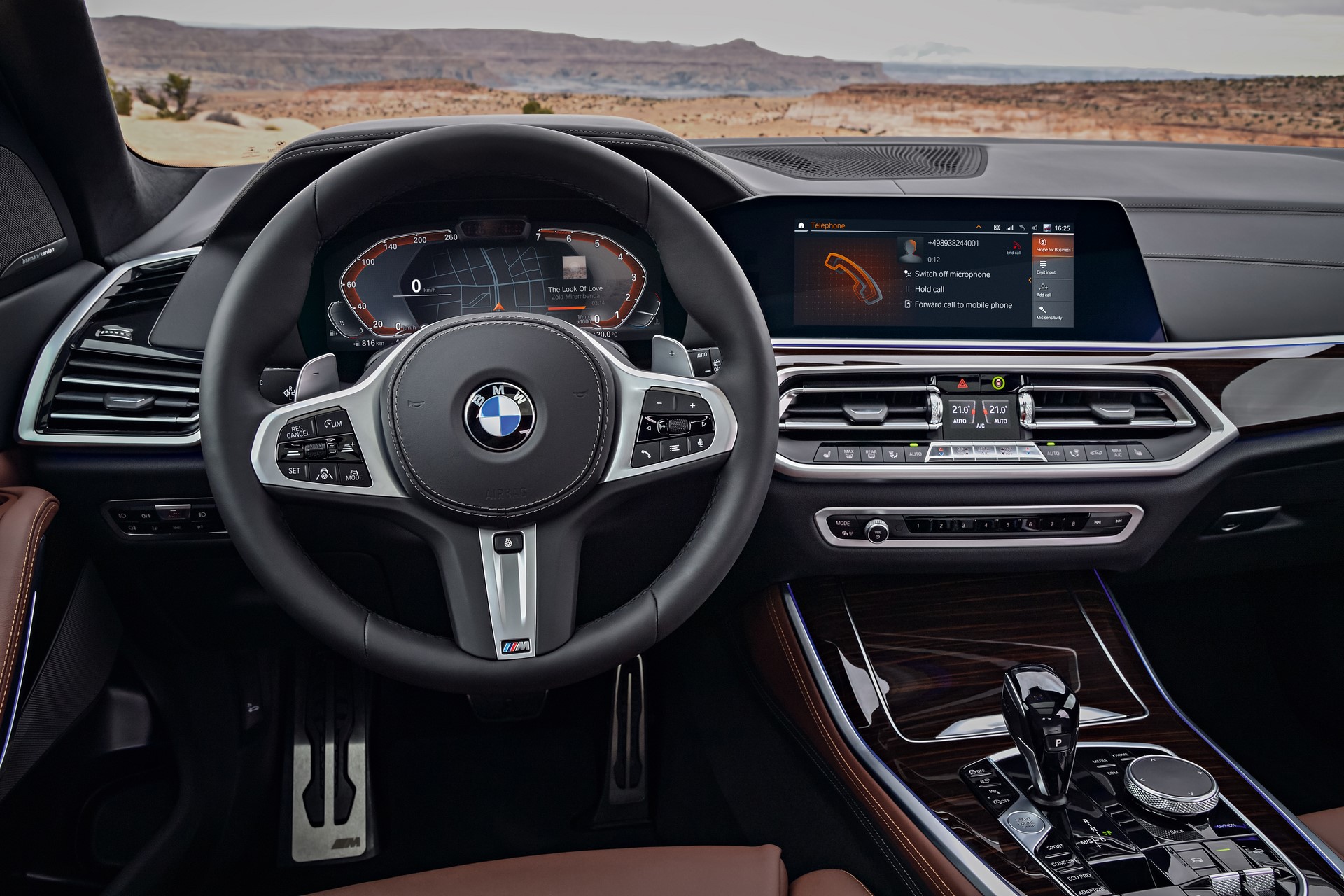 BMW Operating System 7  BMW Live Cockpit (5)