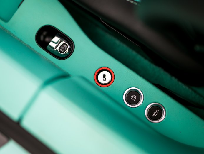 Bugatti_Veyron_Grand_Sport_Vitesse_Tiffany_Green_0029