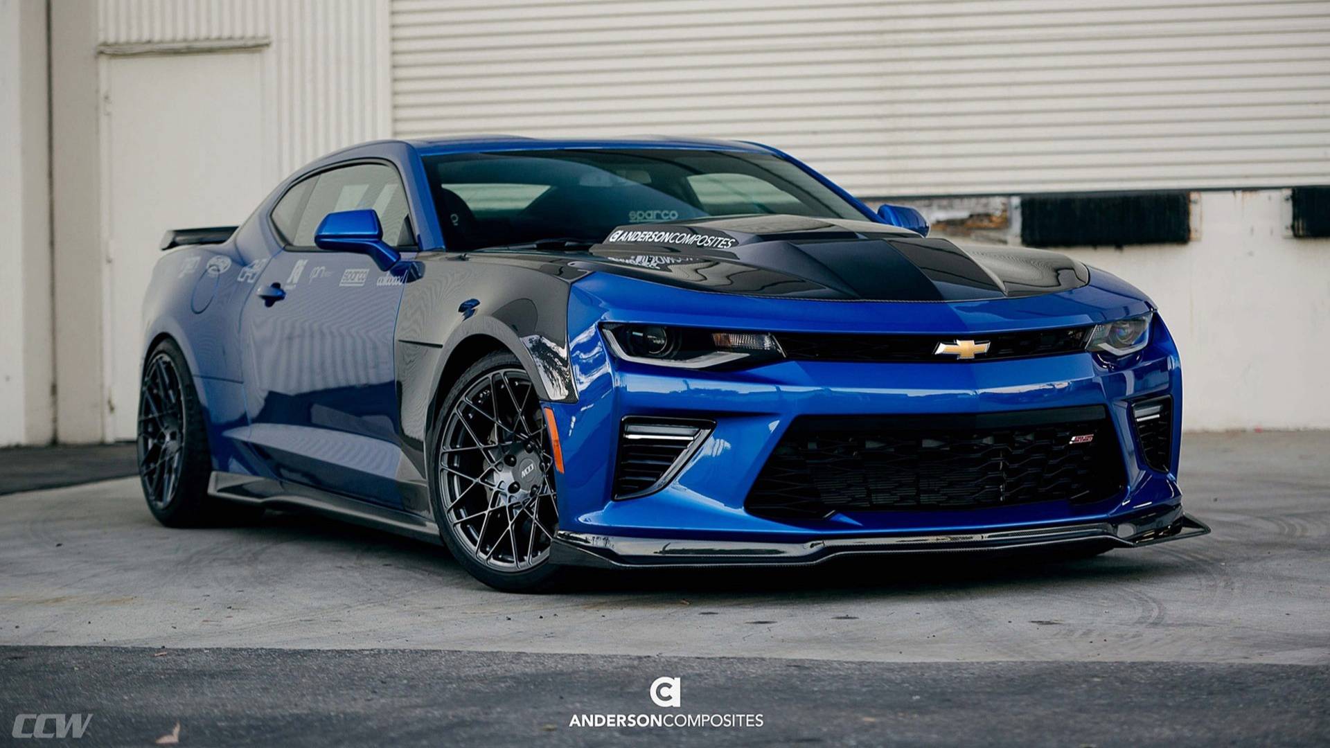 Chevrolet Camaro SS with carbon bodykit 12