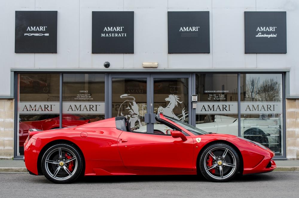 Ferrari_458_Speciale_A_for_sale_0001