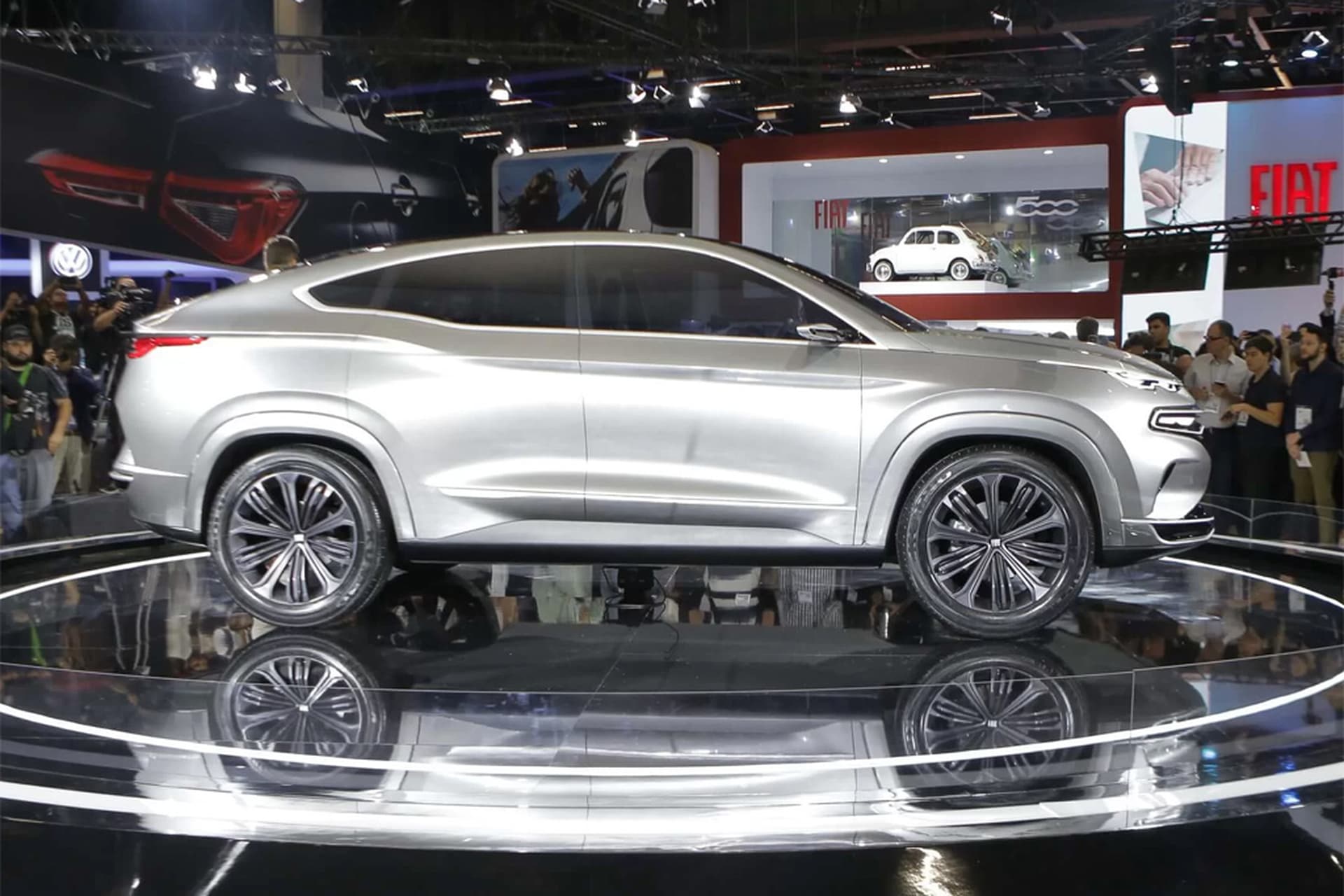Fiat Fastback Concept - Autoblog.gr Fiat Fastback Concept - Autoblog.gr