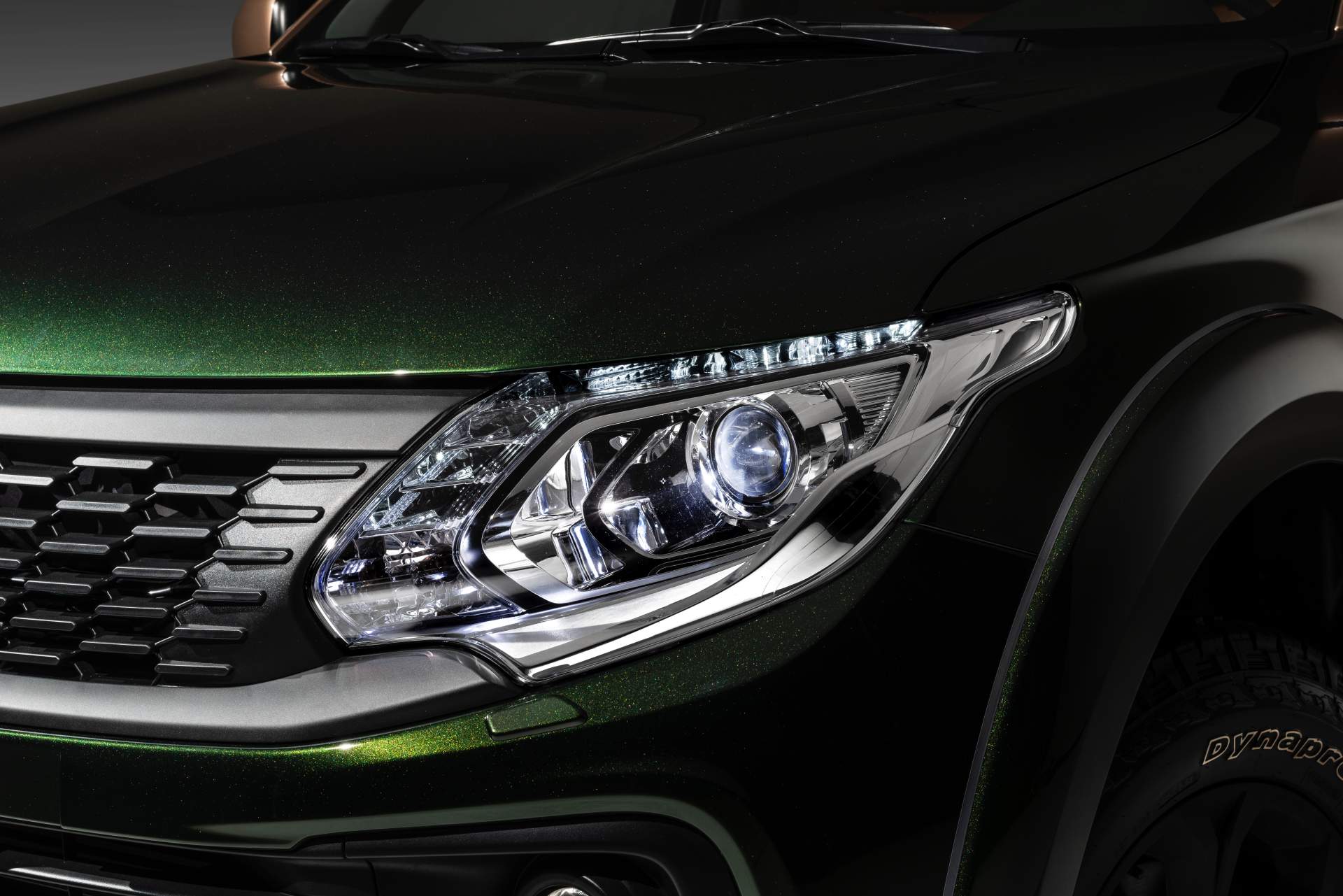 Fiat_Fullback_Cross_Concept_by_Garage_Italia_Customs_0003