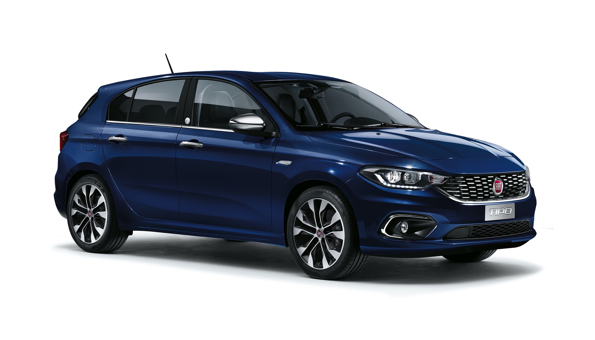 181105_Fiat_Tipo_Mirror_1