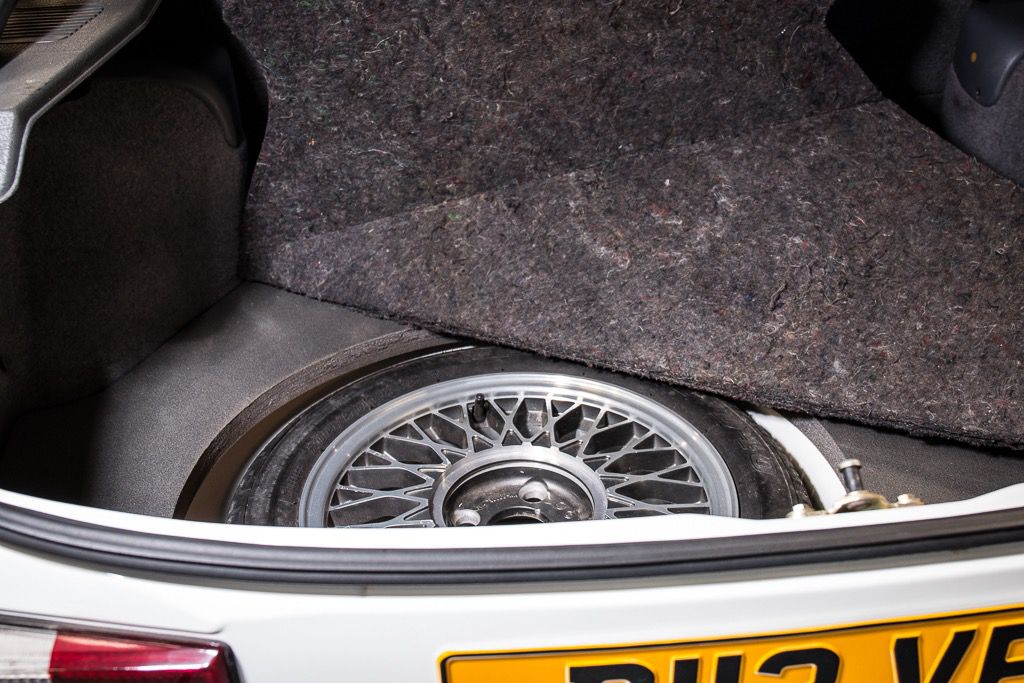 First_Ford_Sierra_Cosworth_RS500_0009