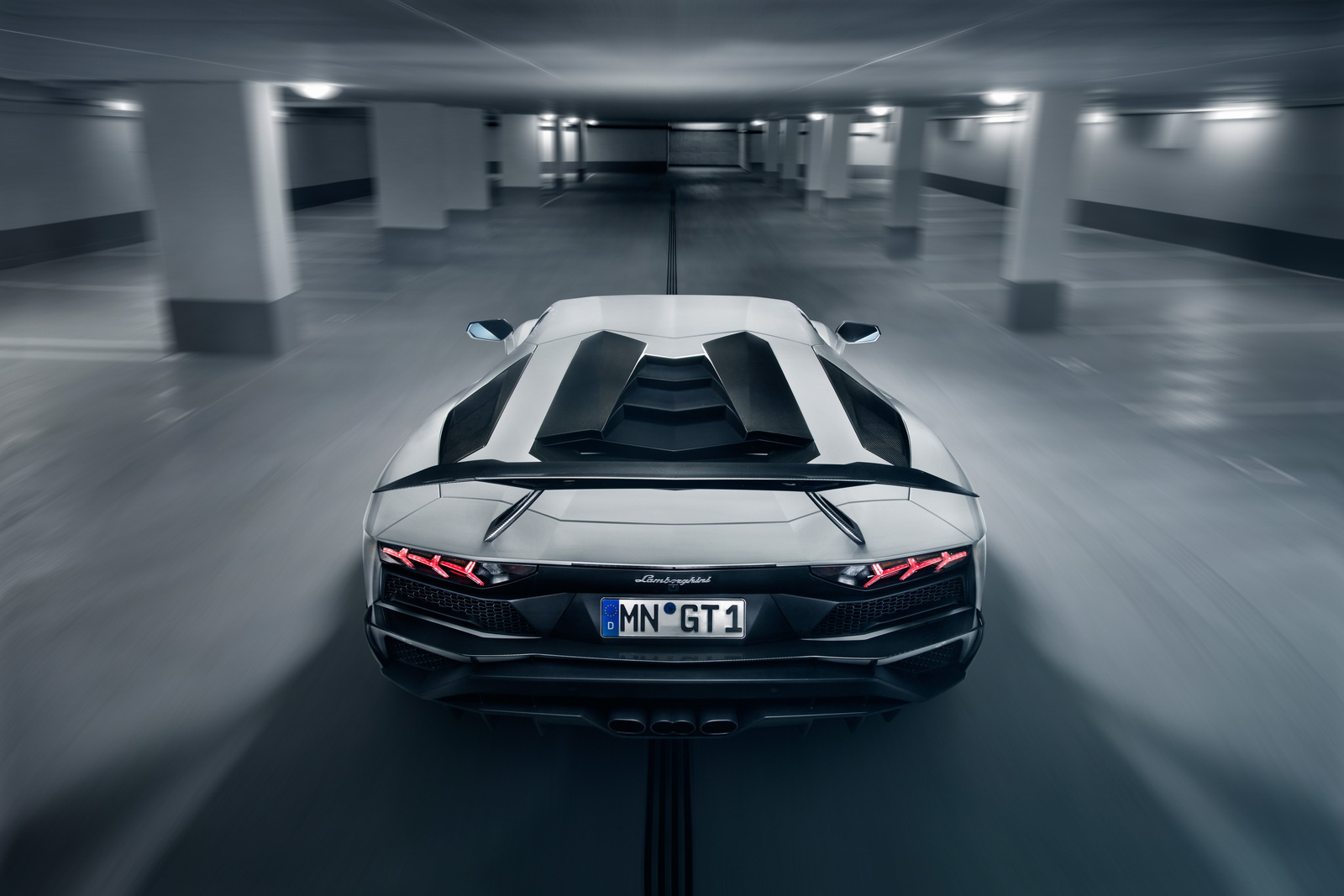 Lamborghini_Aventador_S_by_Novitec_0003