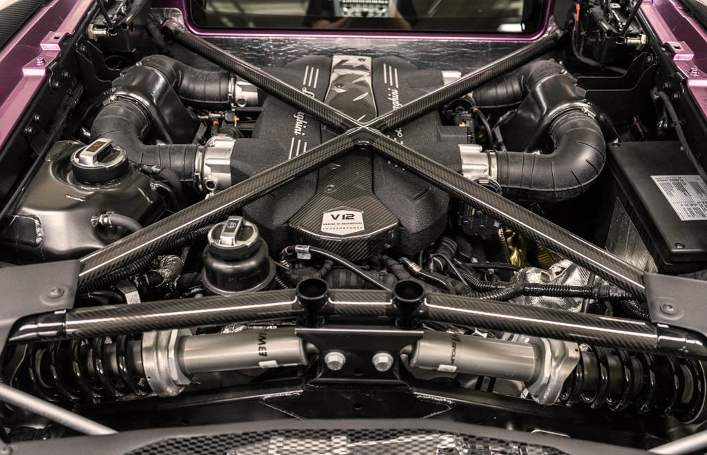 Lamborghini_Aventador_SV_Viola_SE30_0004