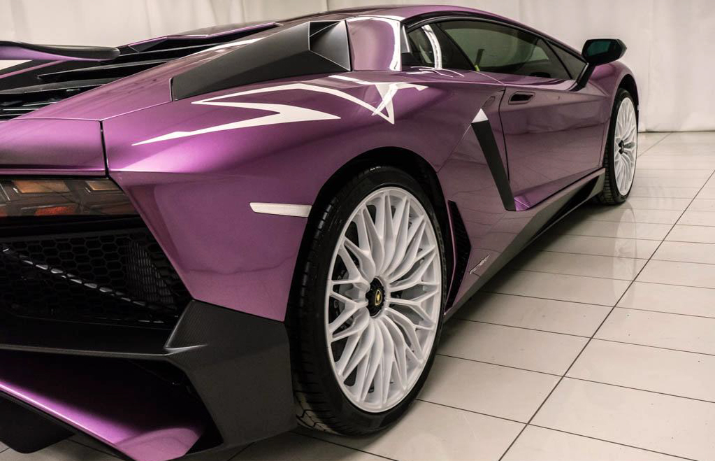 Lamborghini_Aventador_SV_Viola_SE30_0008