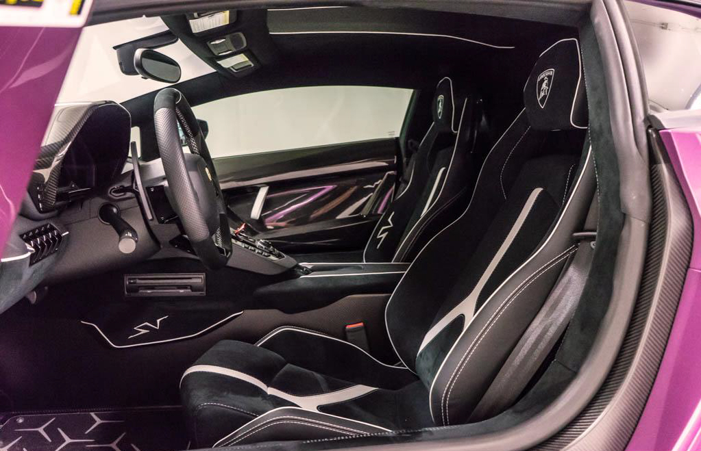 Lamborghini_Aventador_SV_Viola_SE30_0029