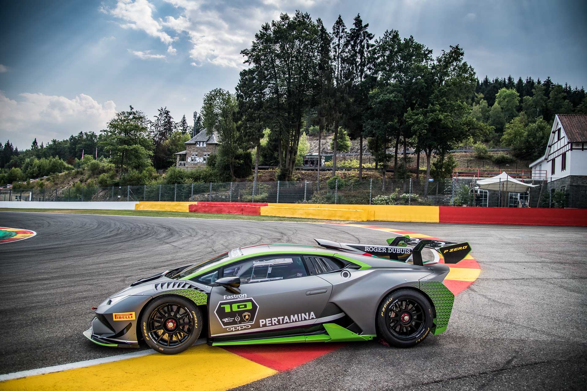 Lamborghini_Huracan_Super_Trofeo_Evo_10th_Edition_0005