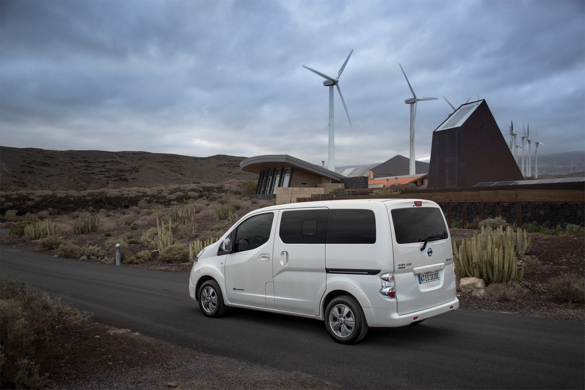 The upgraded Nissan e-NV200: The LCV market game changer. Zero-emissions van, now goes further than ever on a single charge