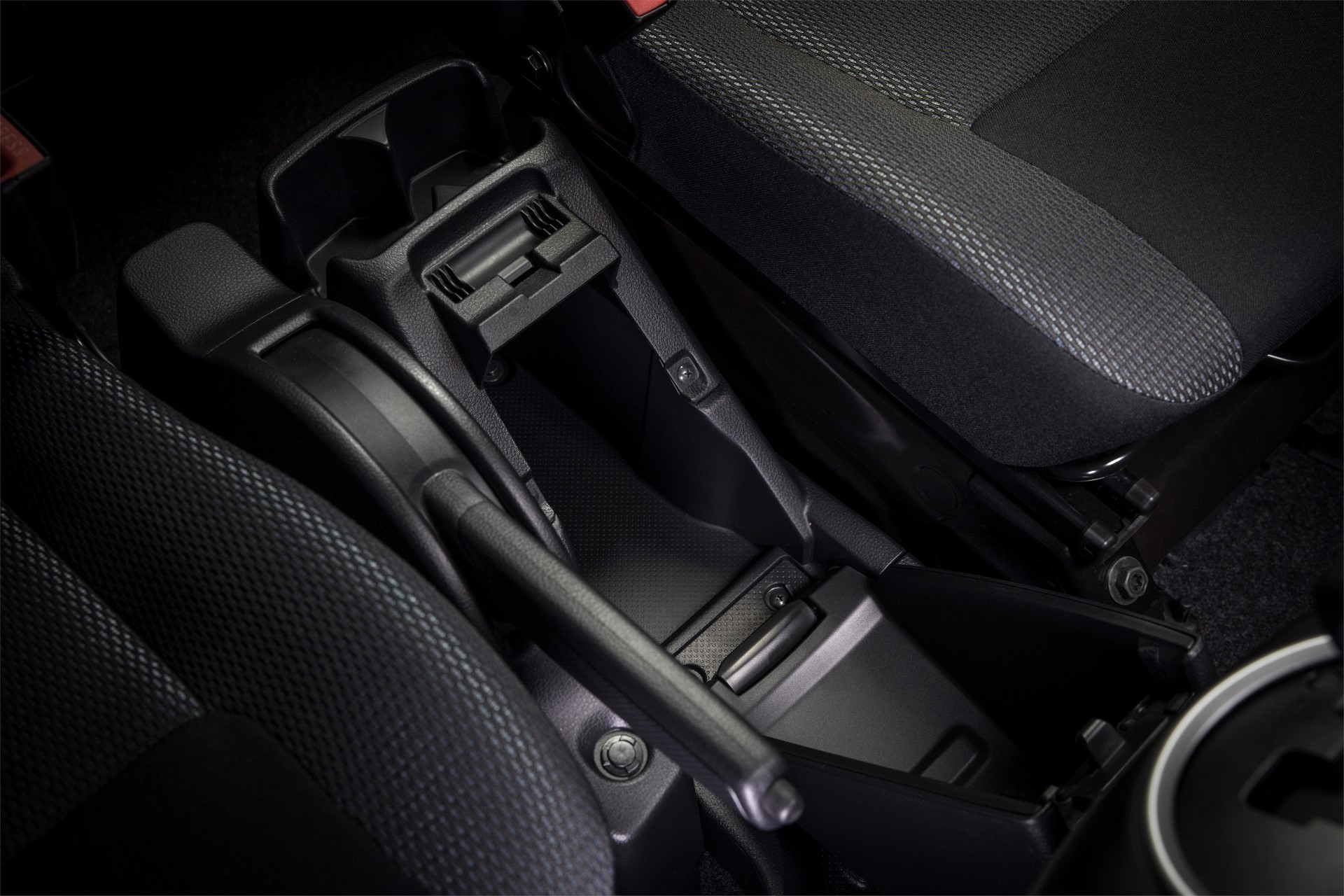 The upgraded Nissan e-NV200: The LCV market game changer. Zero-emissions van, now goes further than ever on a single charge