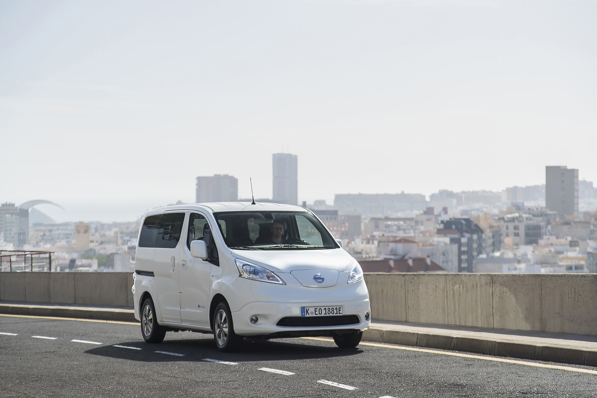 The upgraded Nissan e-NV200: The LCV market game changer