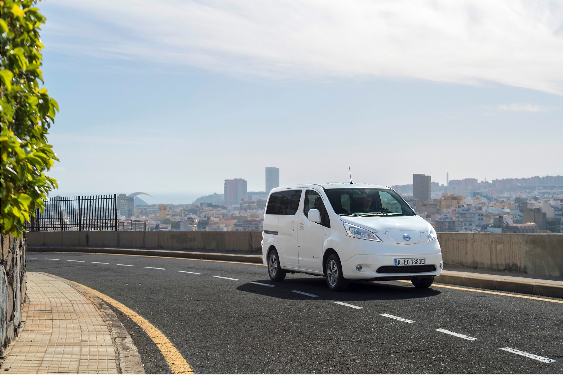 The upgraded Nissan e-NV200: The LCV market game changer