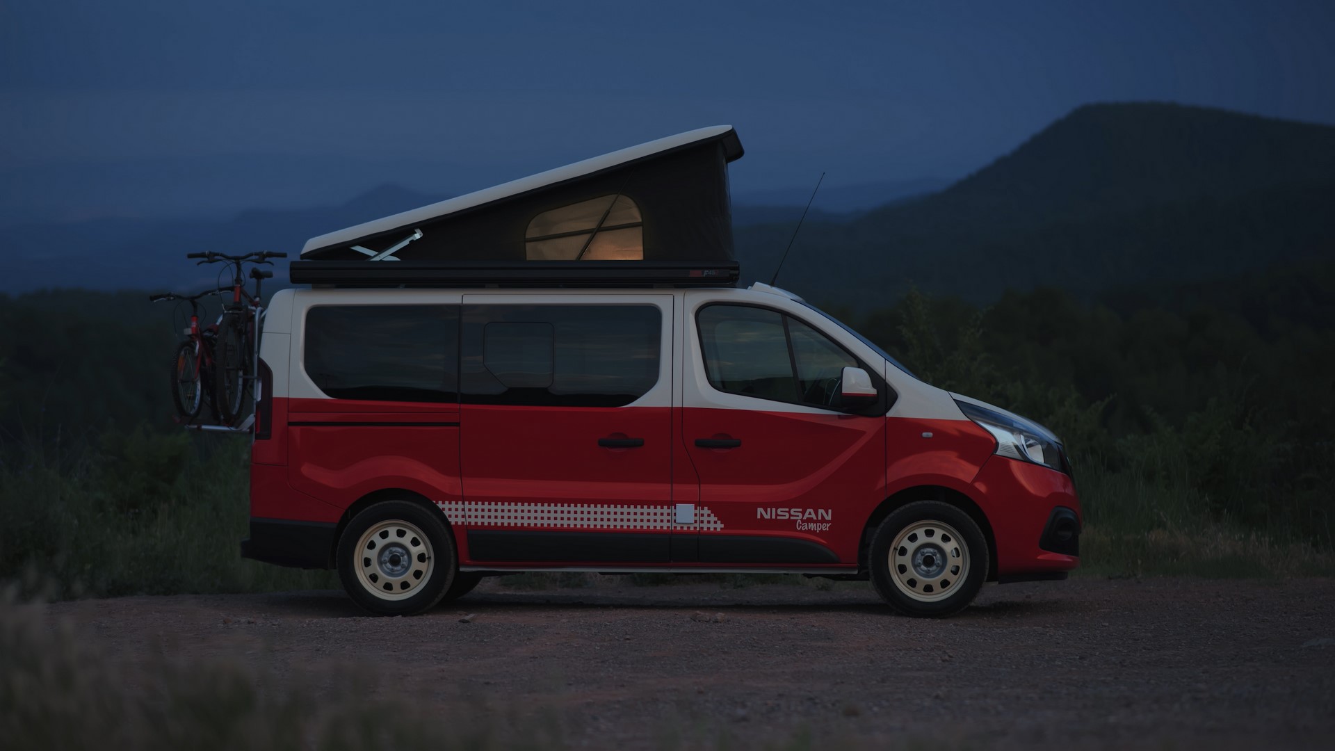 Nissan se va de vacaciones en las nuevas NV200 Camper, NV 300 Camper y la auténtica cero emisiones, la e-NV 200 Camper.