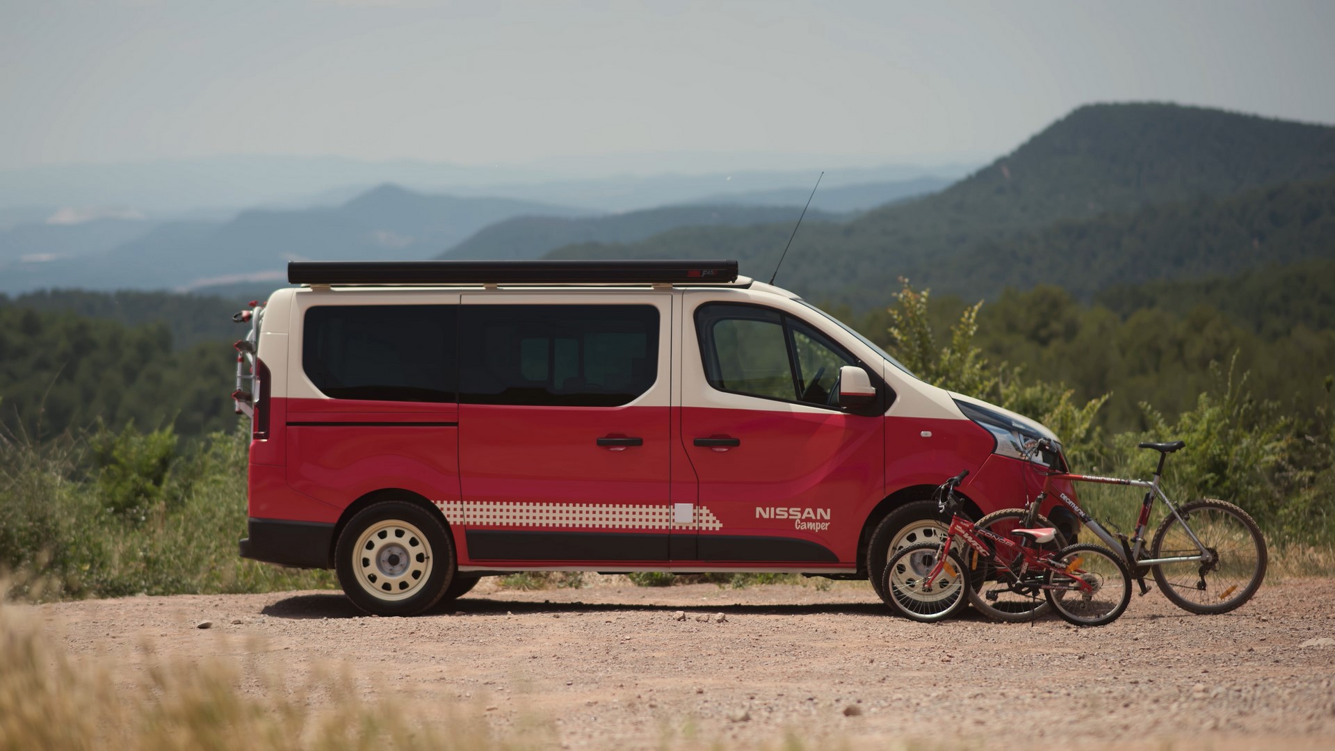Nissan se va de vacaciones en las nuevas NV200 Camper, NV 300 Camper y la auténtica cero emisiones, la e-NV 200 Camper.