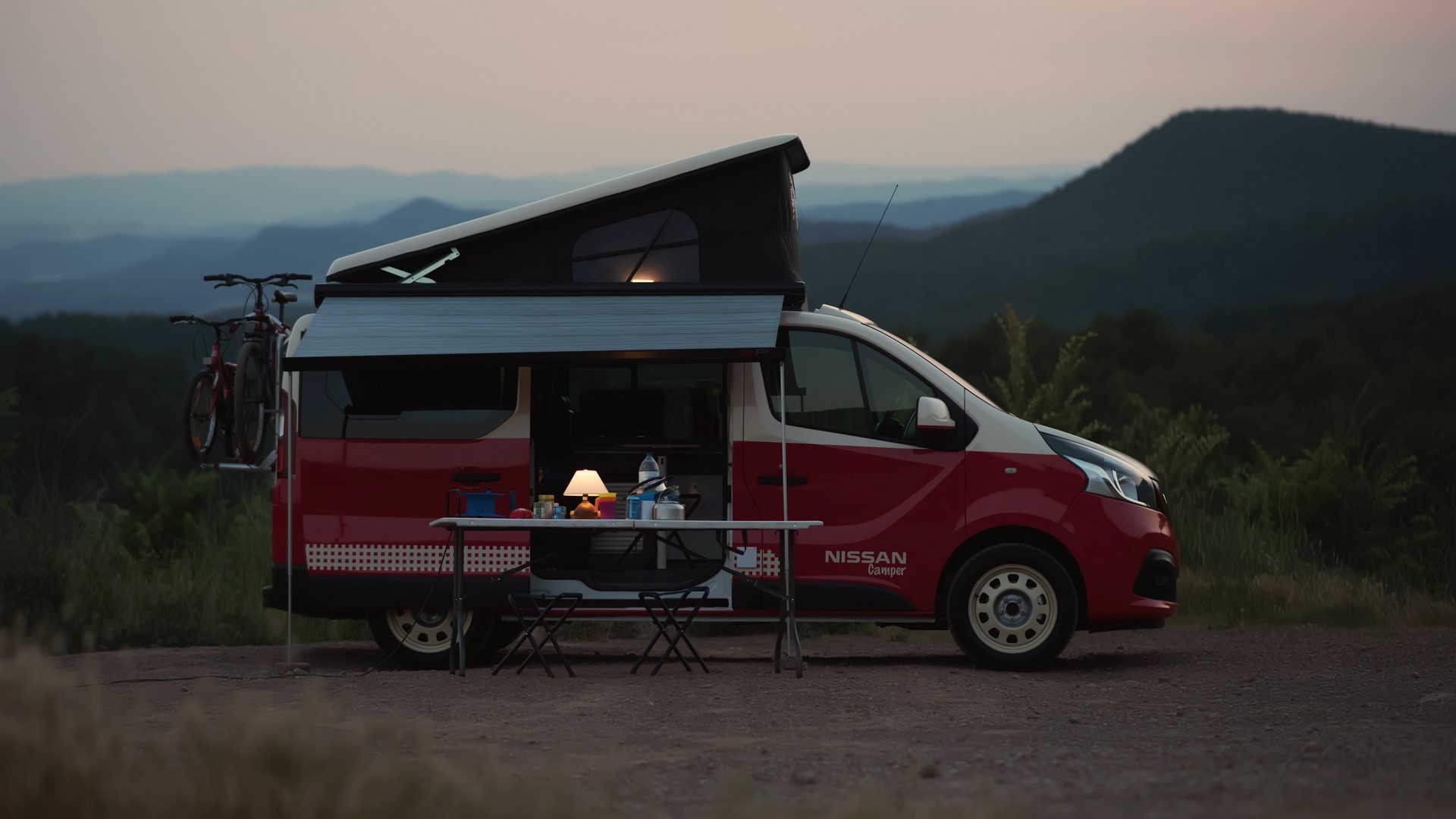 Nissan se va de vacaciones en las nuevas NV200 Camper, NV 300 Camper y la auténtica cero emisiones, la e-NV 200 Camper.