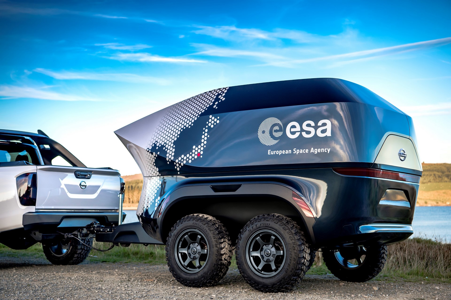 Nissan unveils mobile space observatory: the Nissan Navara Dark Sky Concept